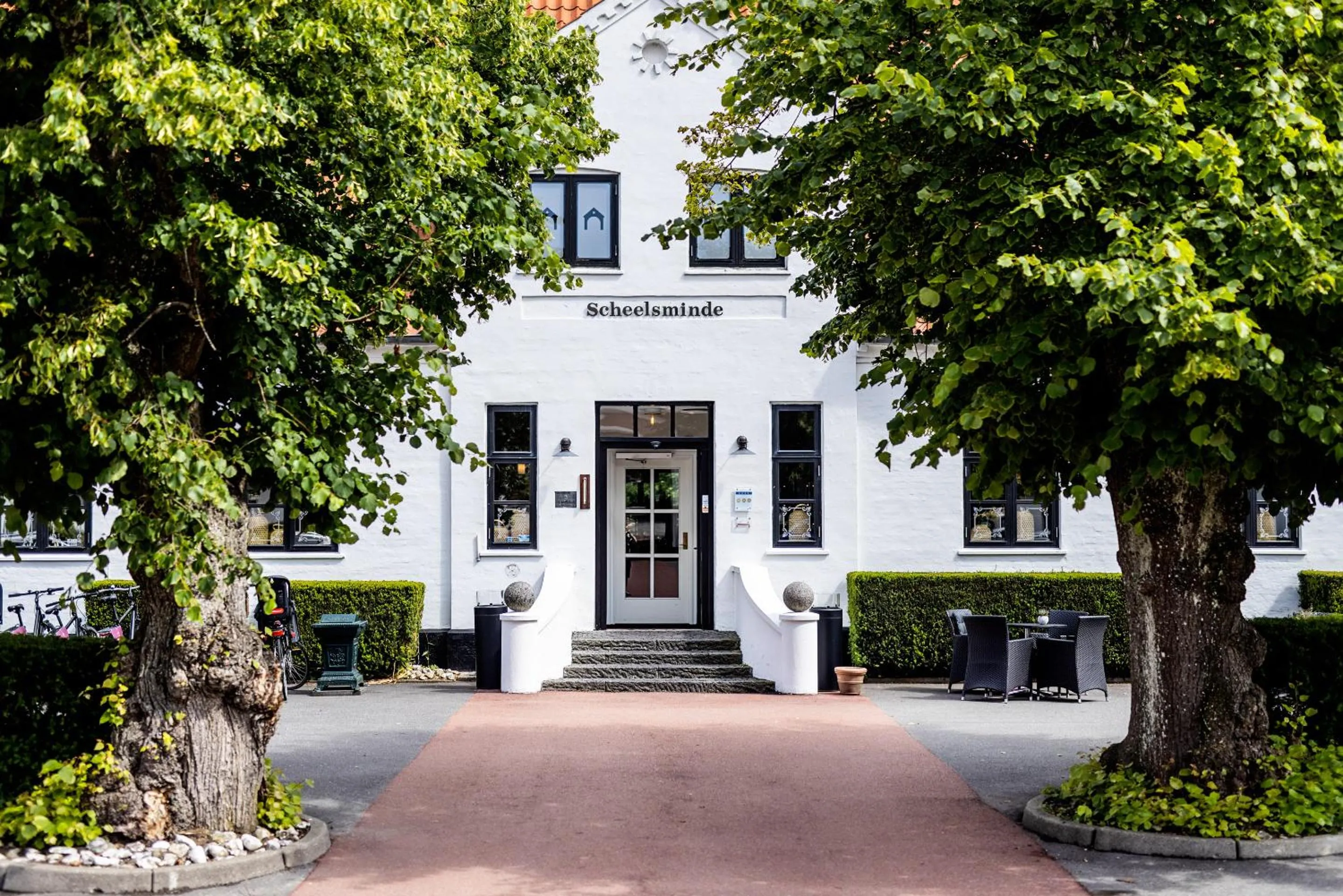 Property building in Hotel Scheelsminde