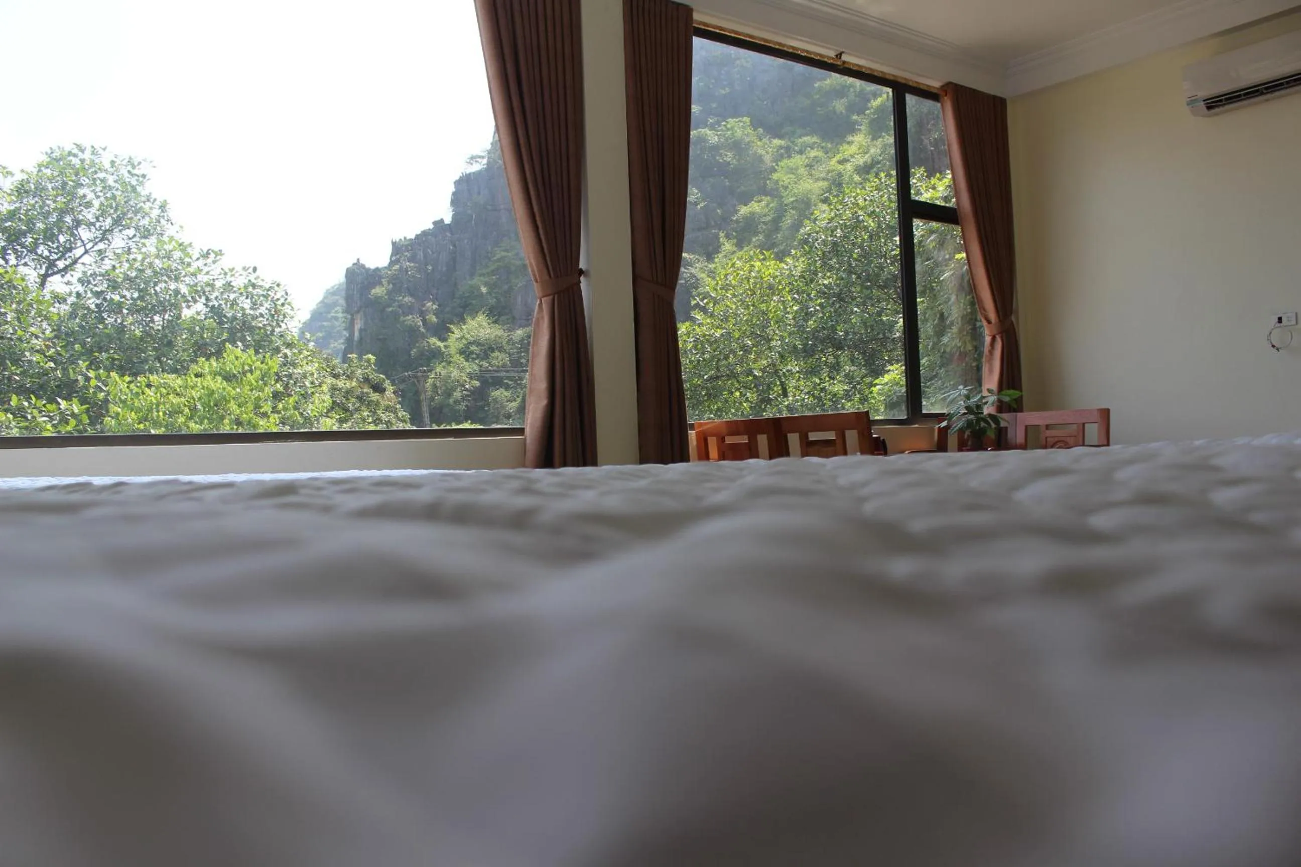 View (from property/room), Bed in Sierra Homestay