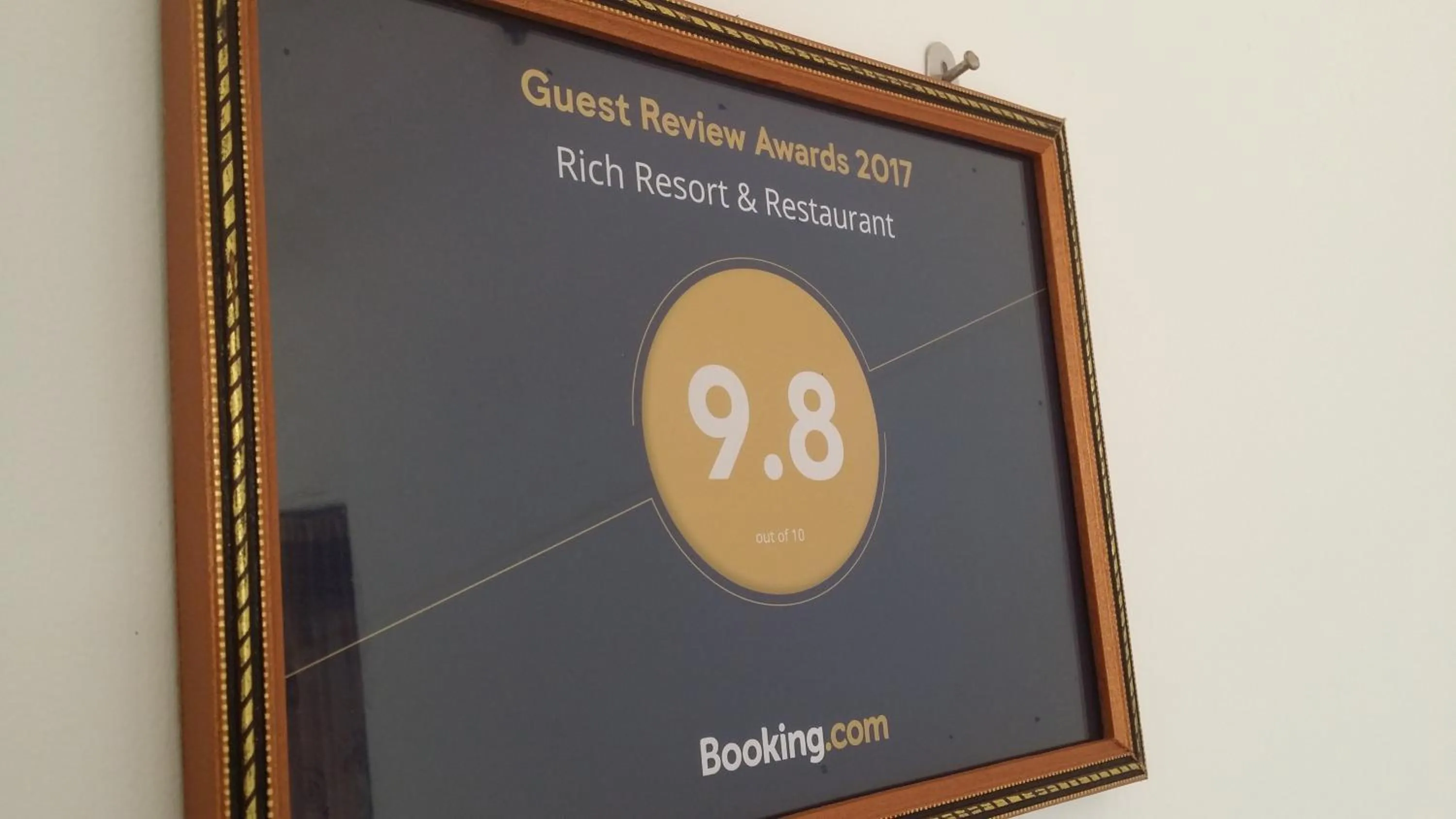 Certificate/Award in Rich Resort & Restaurant