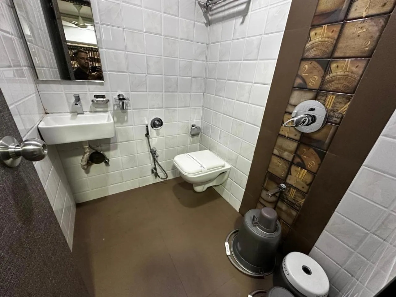 Toilet in Hotel Fantacee