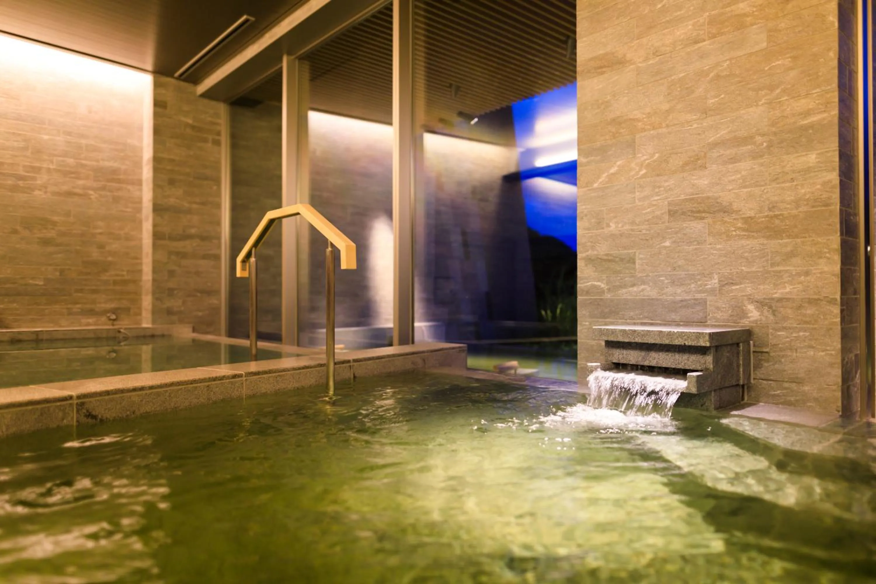 Hakone Ashinoko Hanaori