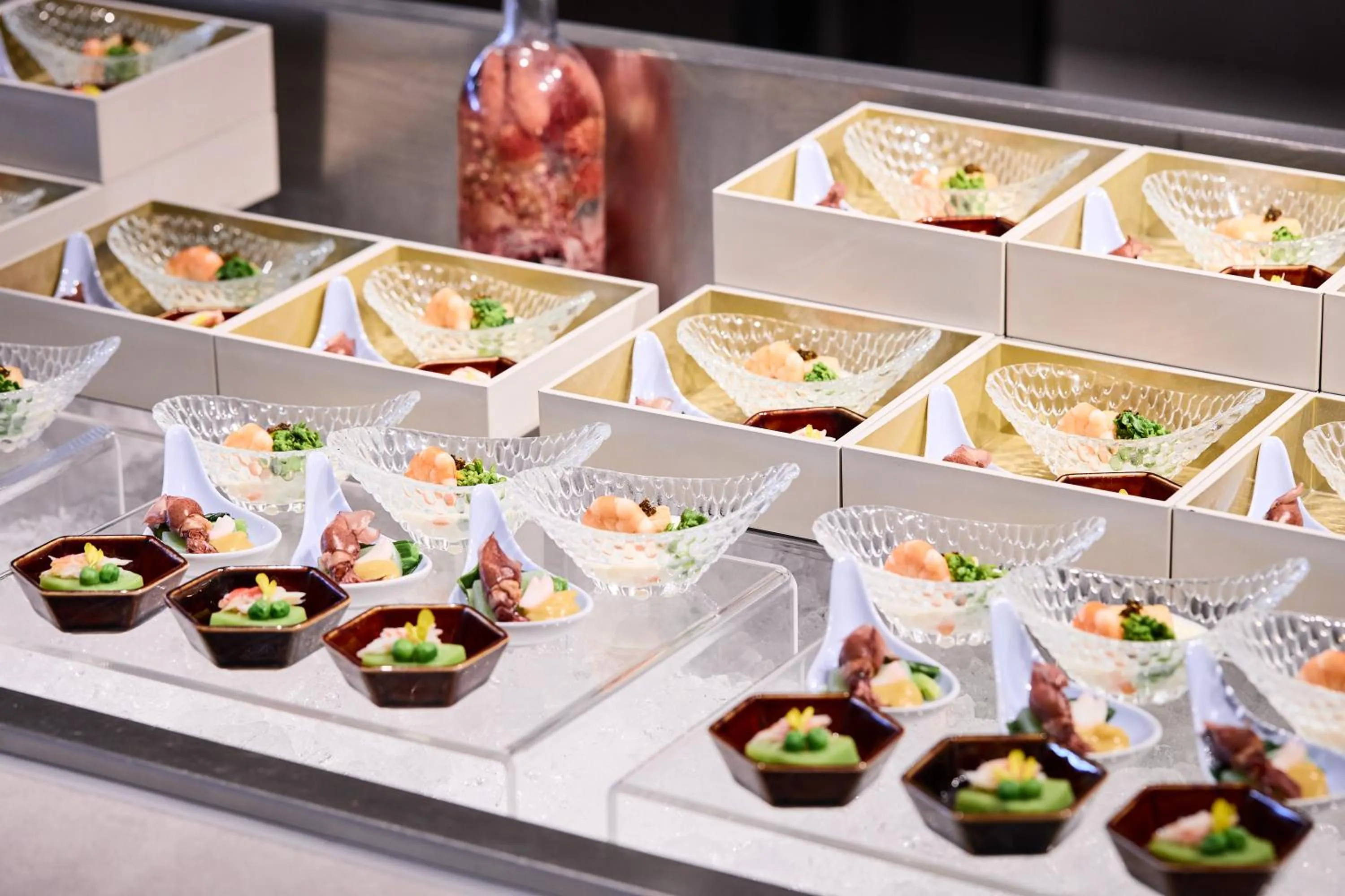 Hakone Ashinoko Hanaori