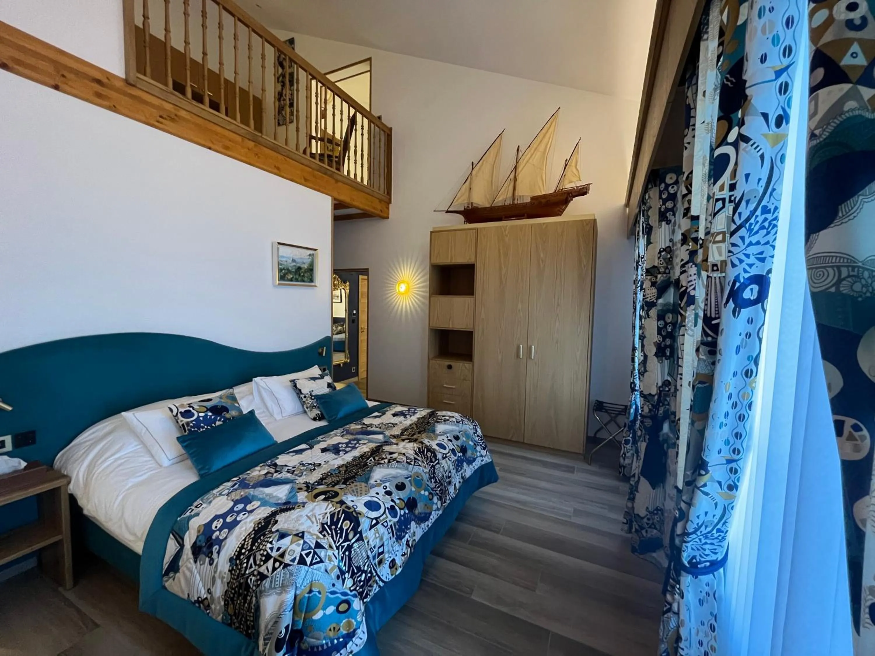 Bed in Demeures & Châteaux Domaine de la Grange de Condé