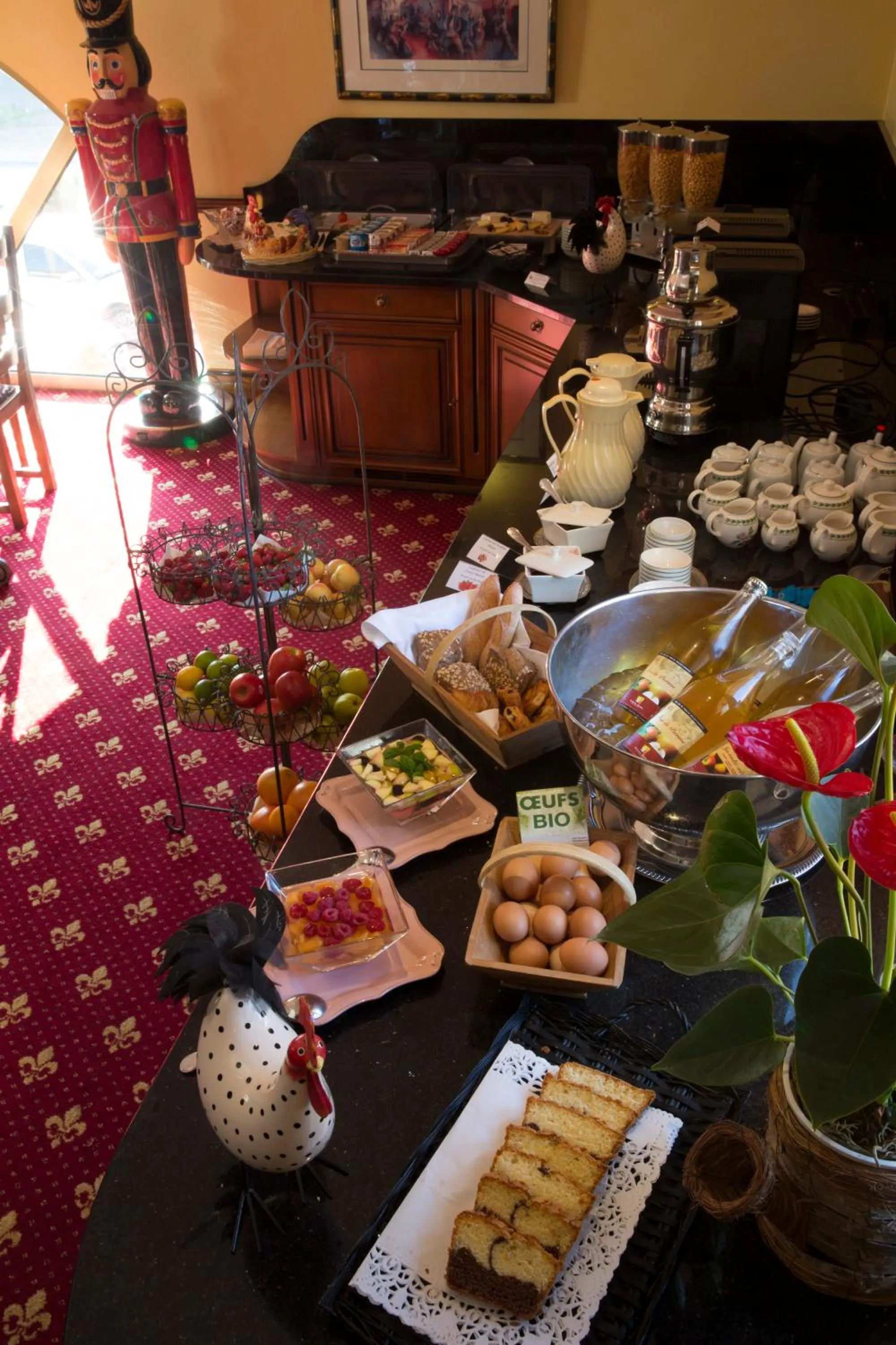 Buffet breakfast in Demeures & Châteaux Domaine de la Grange de Condé