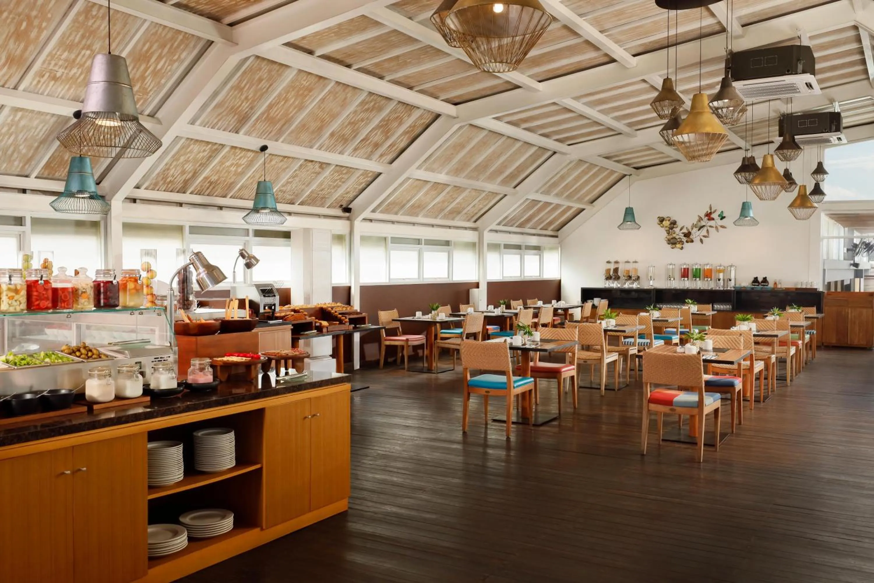Restaurant/places to eat in Aston Canggu Beach Resort
