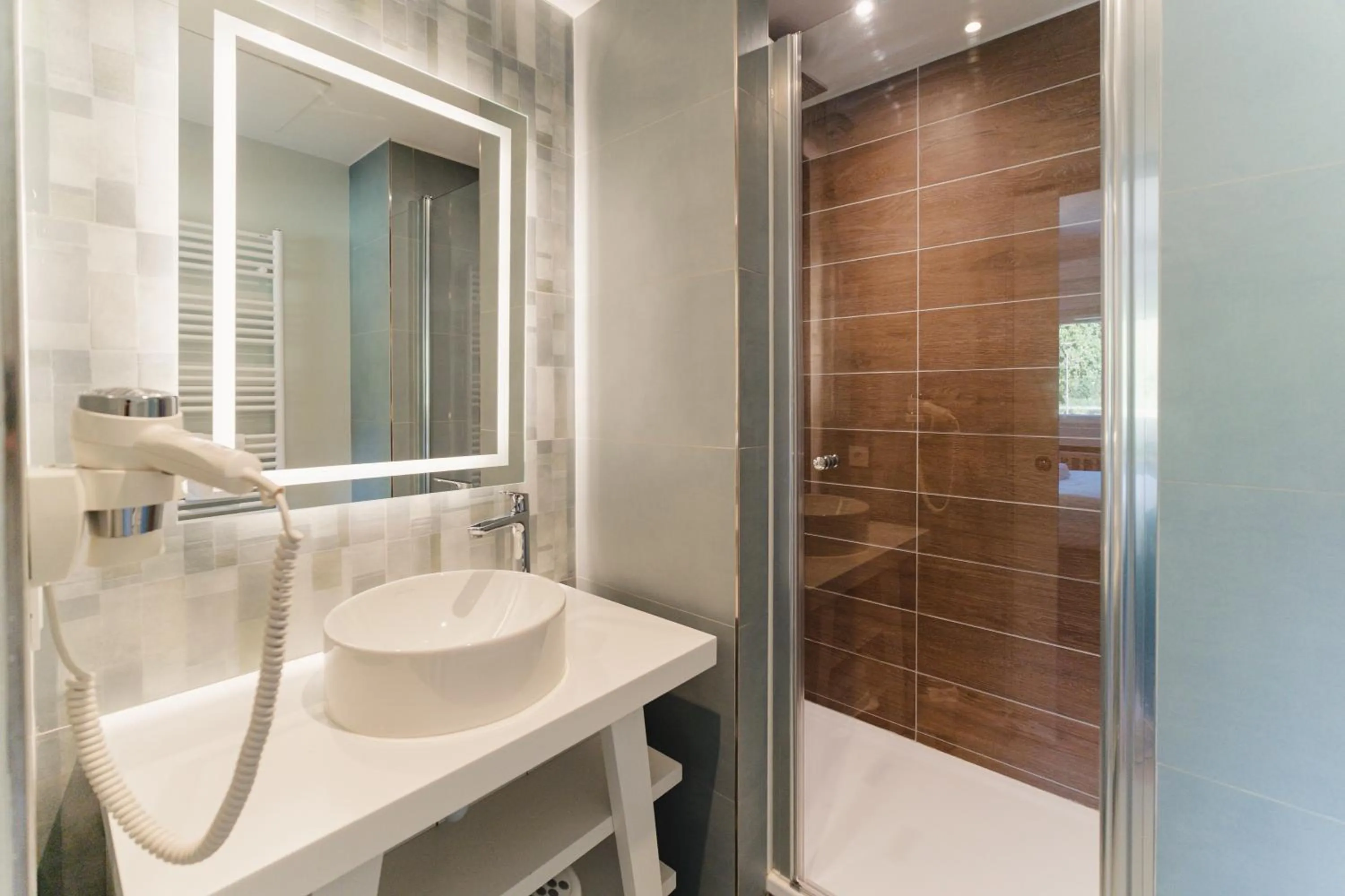 Shower in Center Parcs Villages Nature Paris