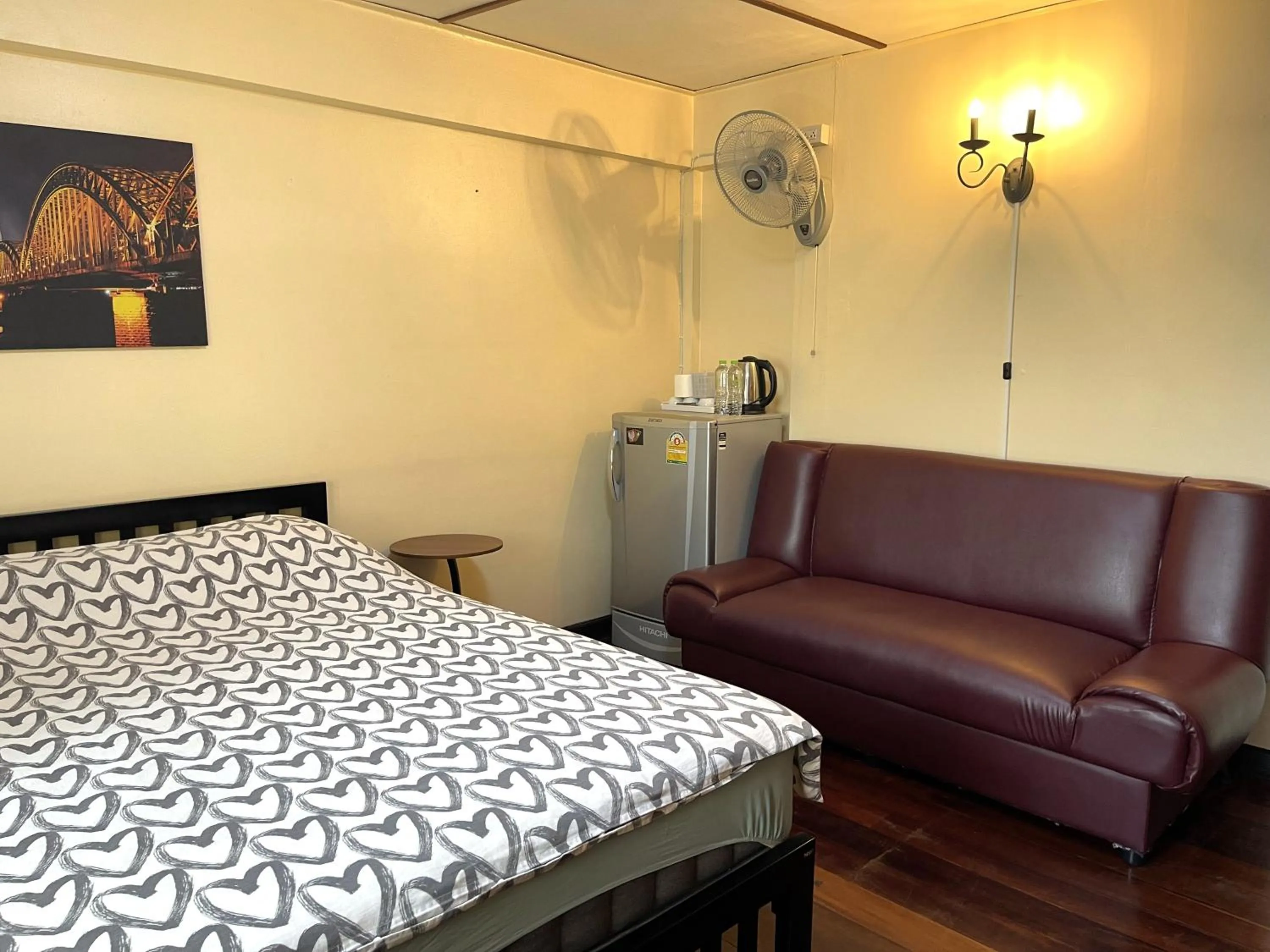 Photo of the whole room, Bed in Golf-Sea-City Guest House