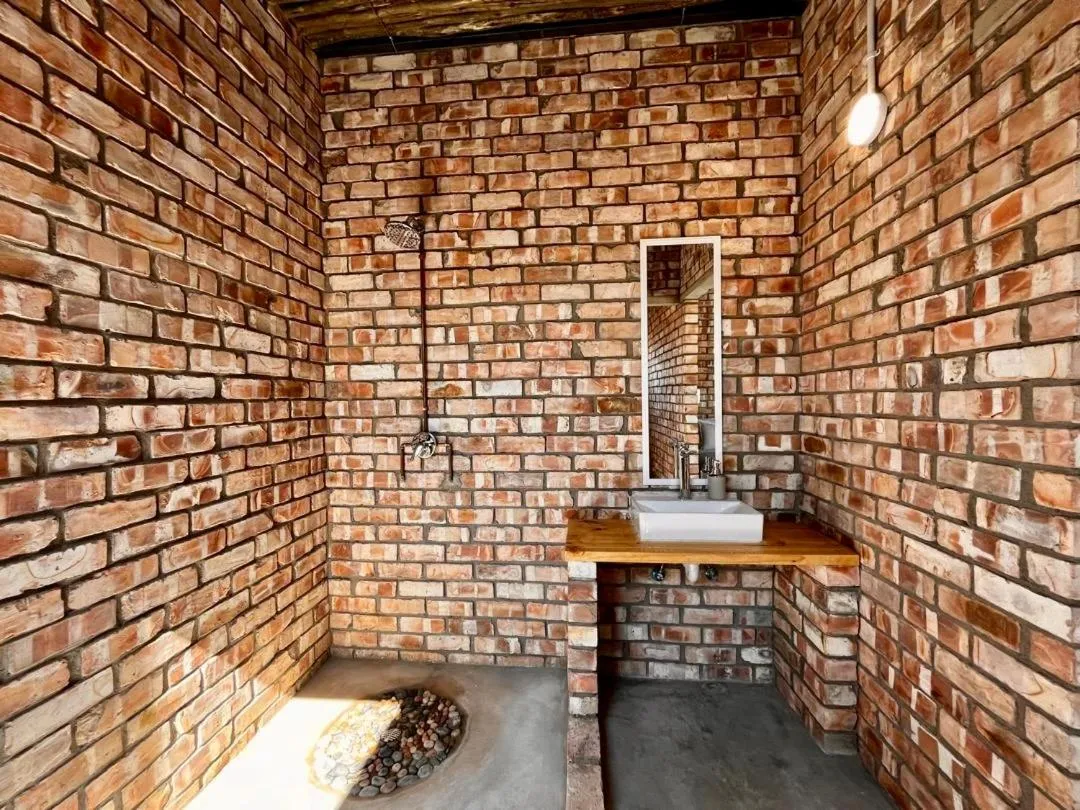 Daureb Isib Campsite and B&B