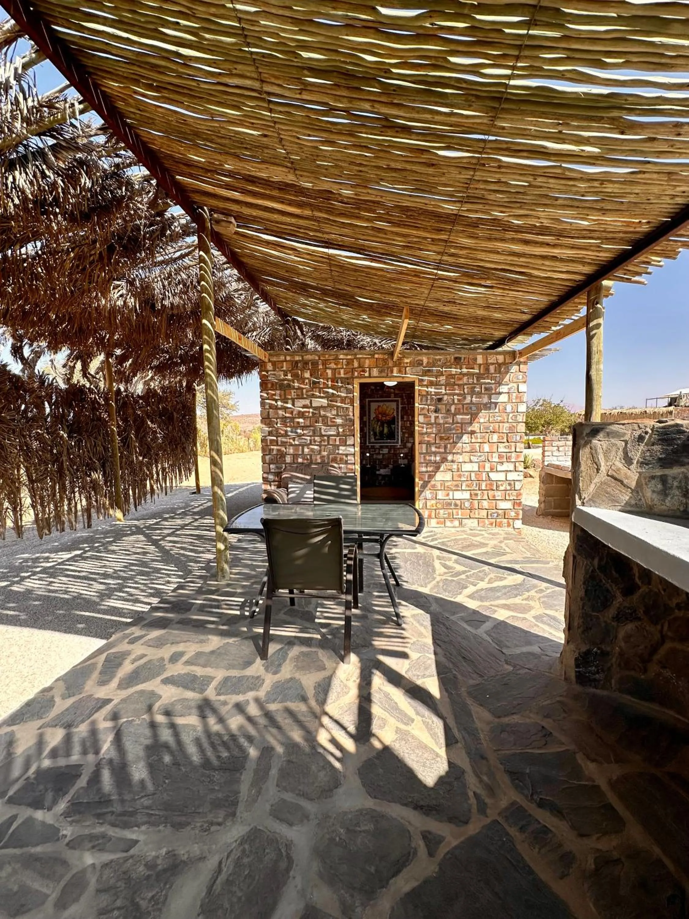 Daureb Isib Campsite and B&B