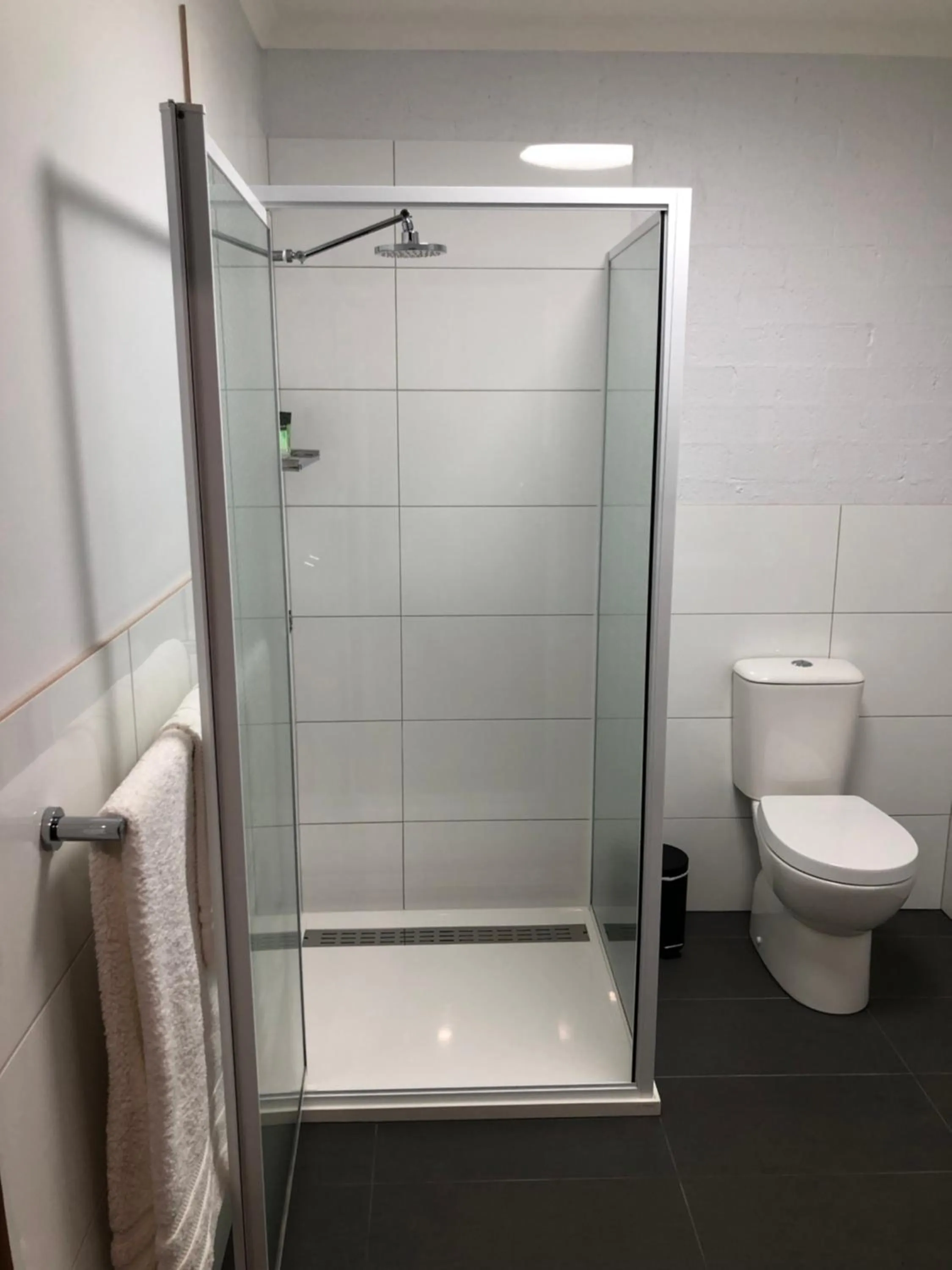 Colonial Inn Guest Rooms