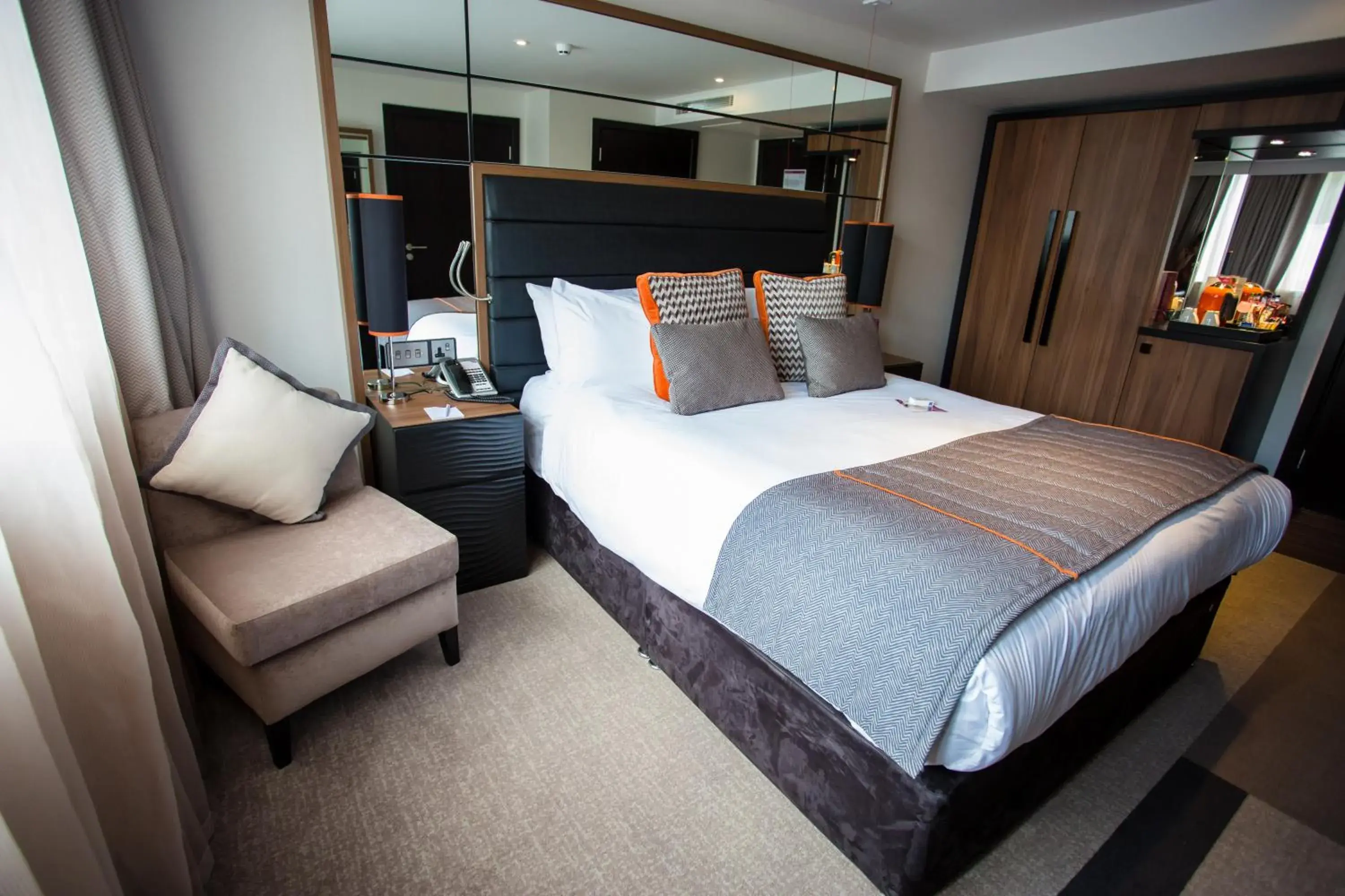 Standard Room in Crowne Plaza Gerrards Cross by IHG Standard Room in Crowne Plaza Gerrards Cross by IHG