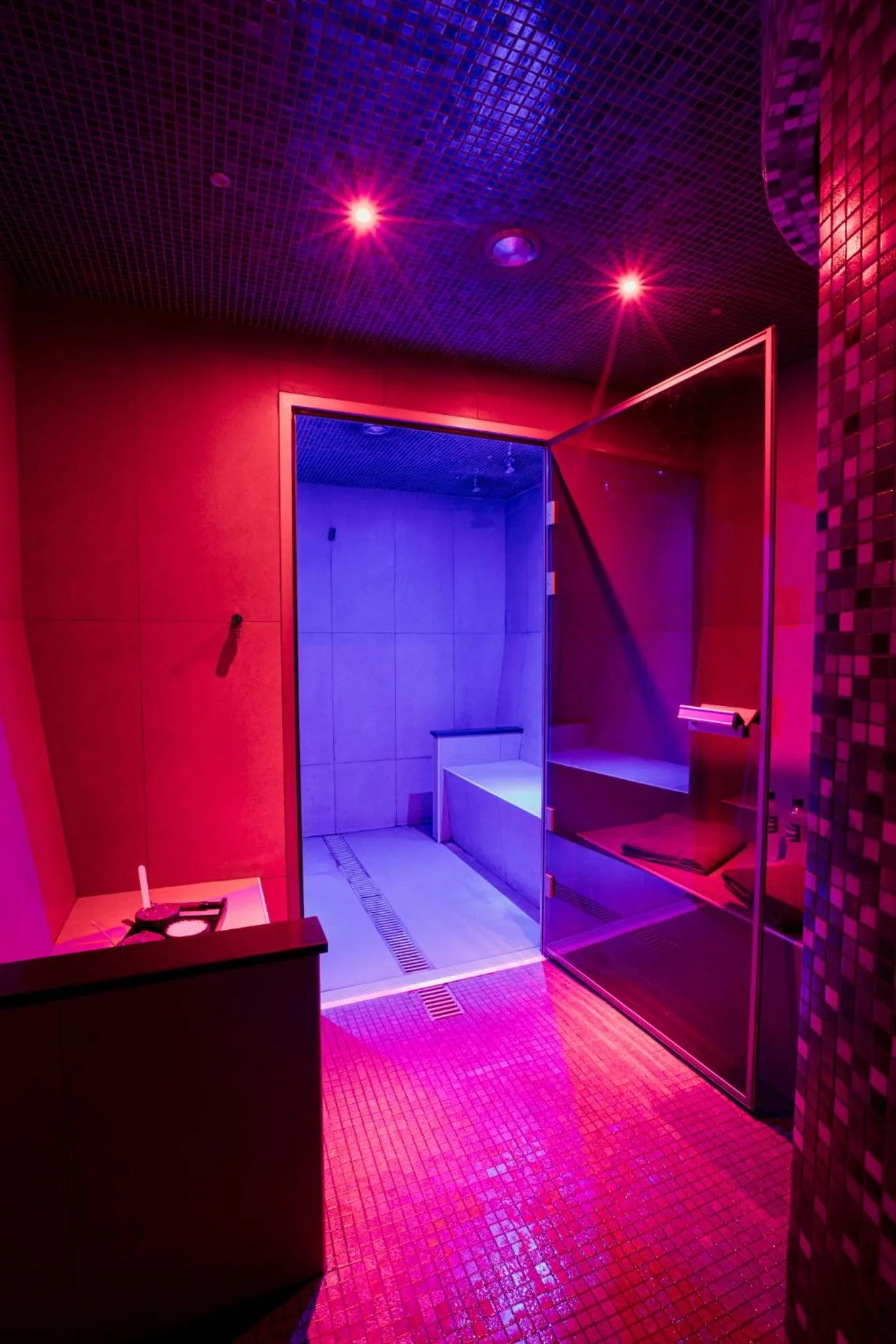 Activities, Bed in Crowne Plaza Gerrards Cross by IHG