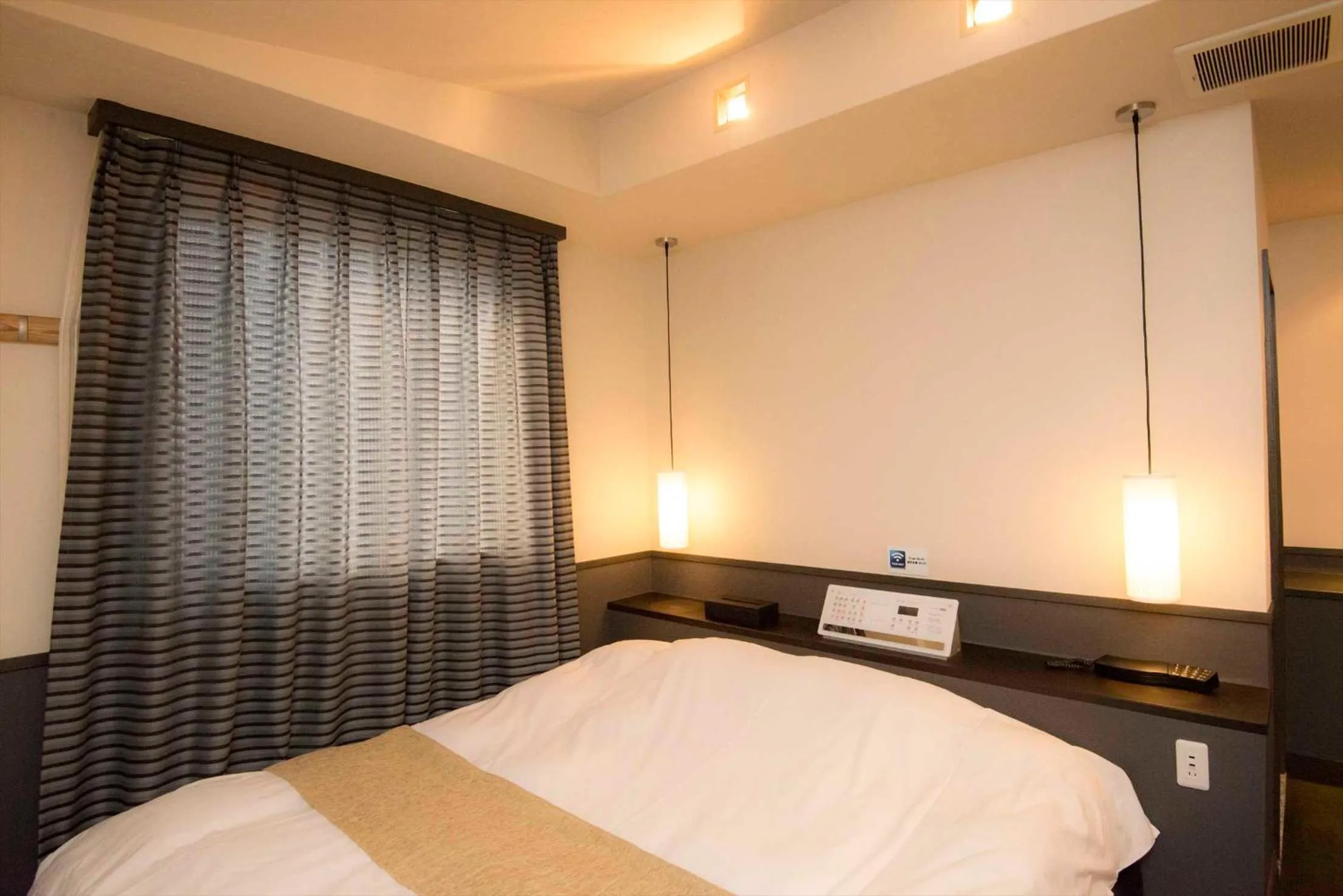 Bed in Hotel Double Funabashi