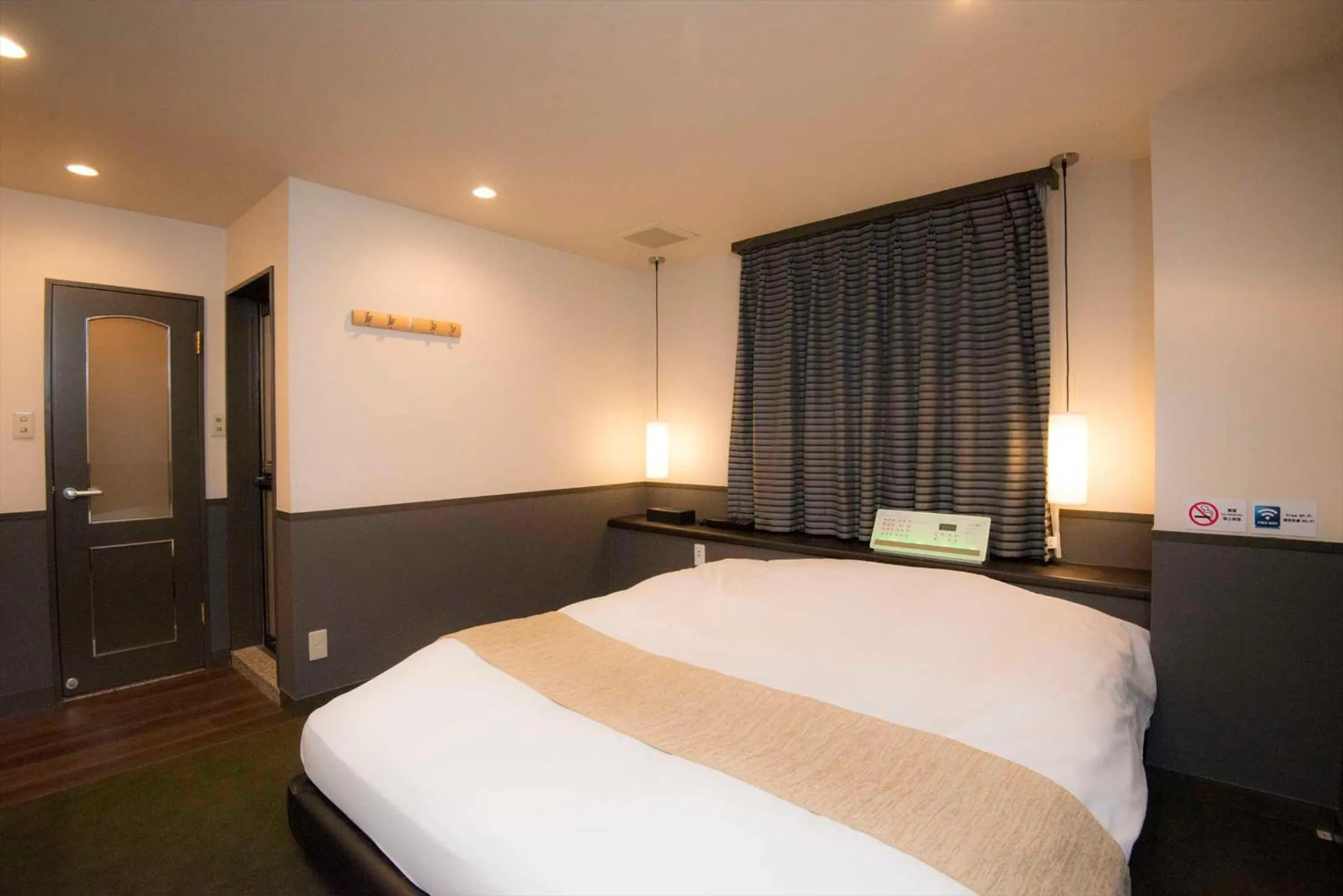 Bed in Hotel Double Funabashi