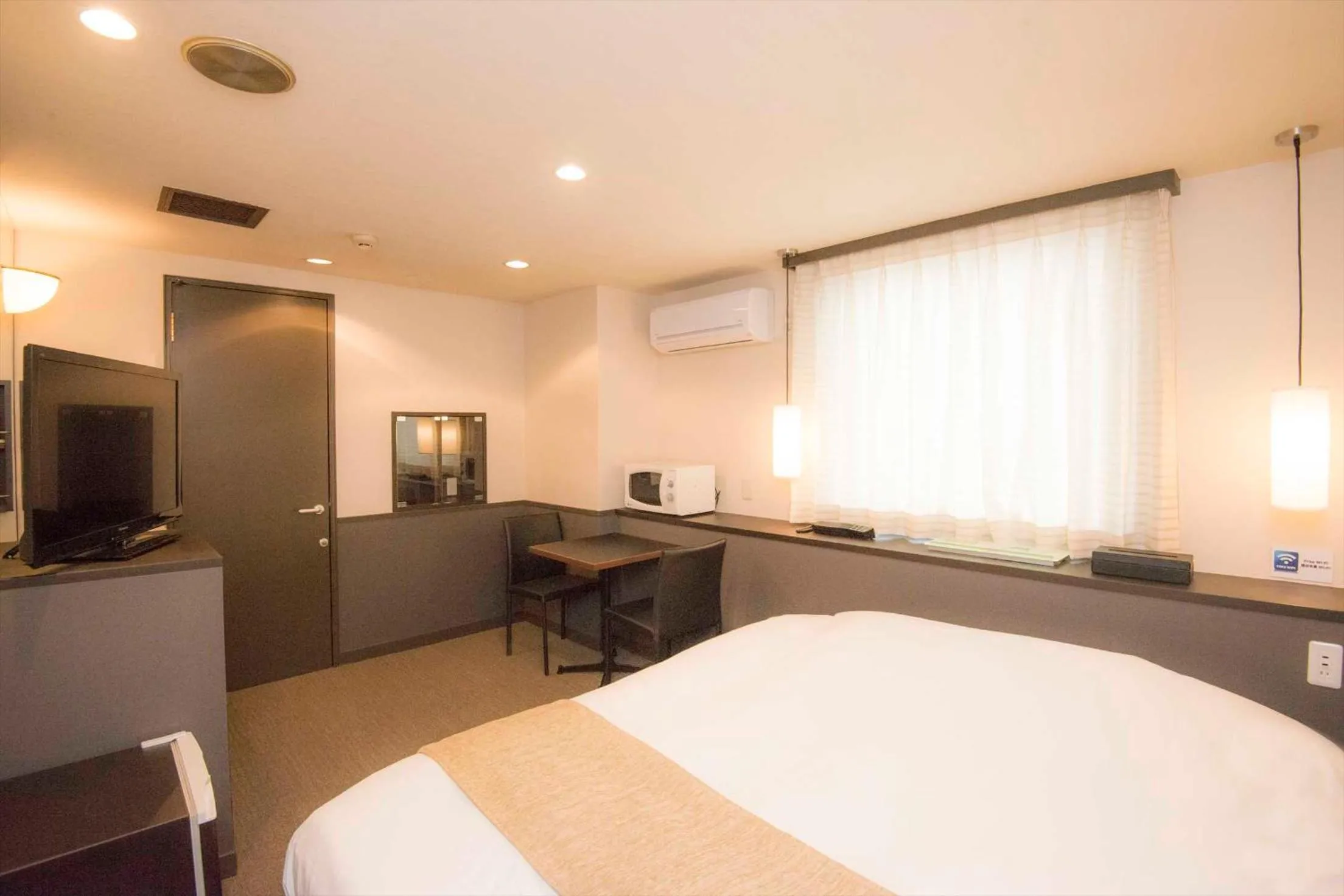 Bed in Hotel Double Funabashi