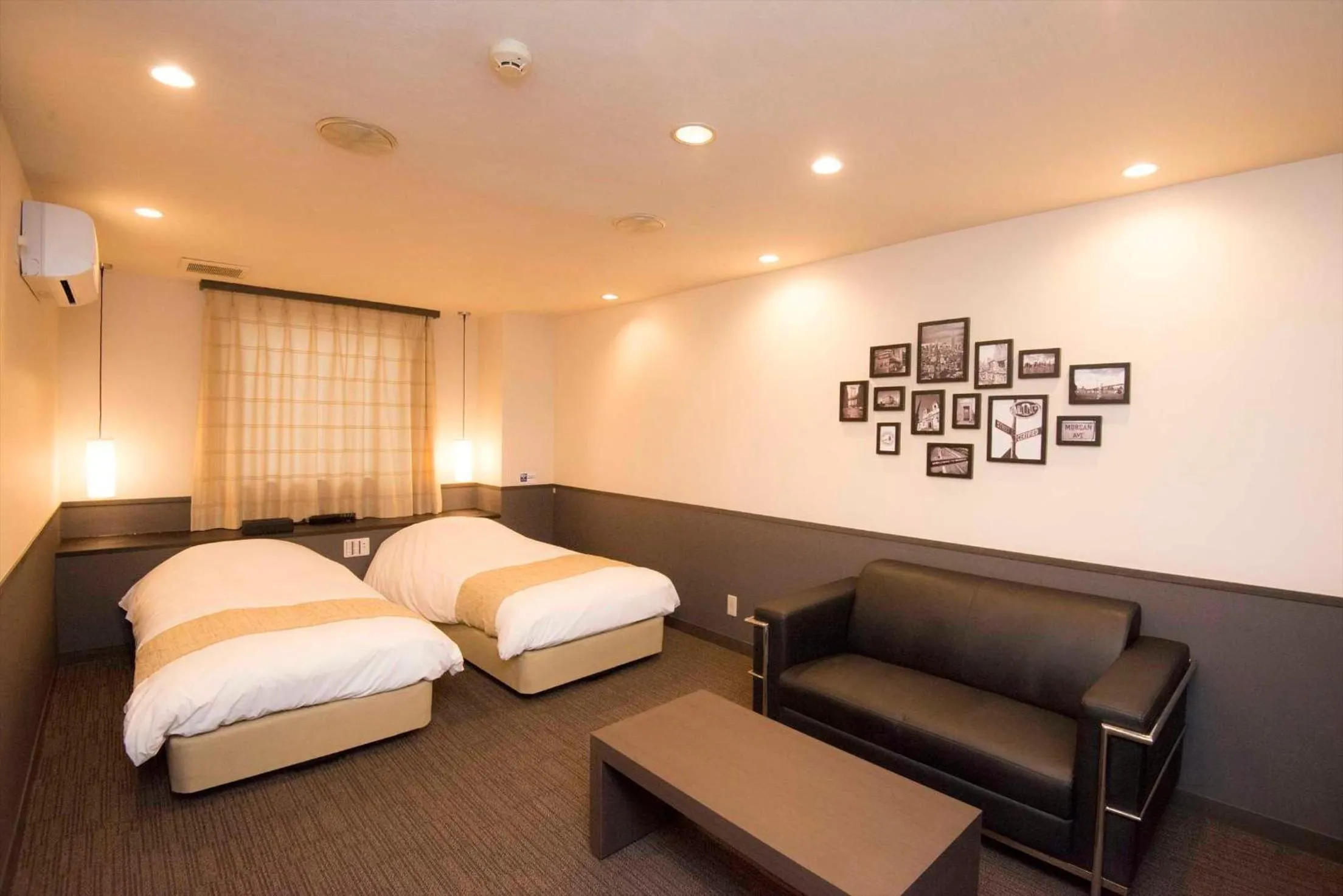 Bed in Hotel Double Funabashi