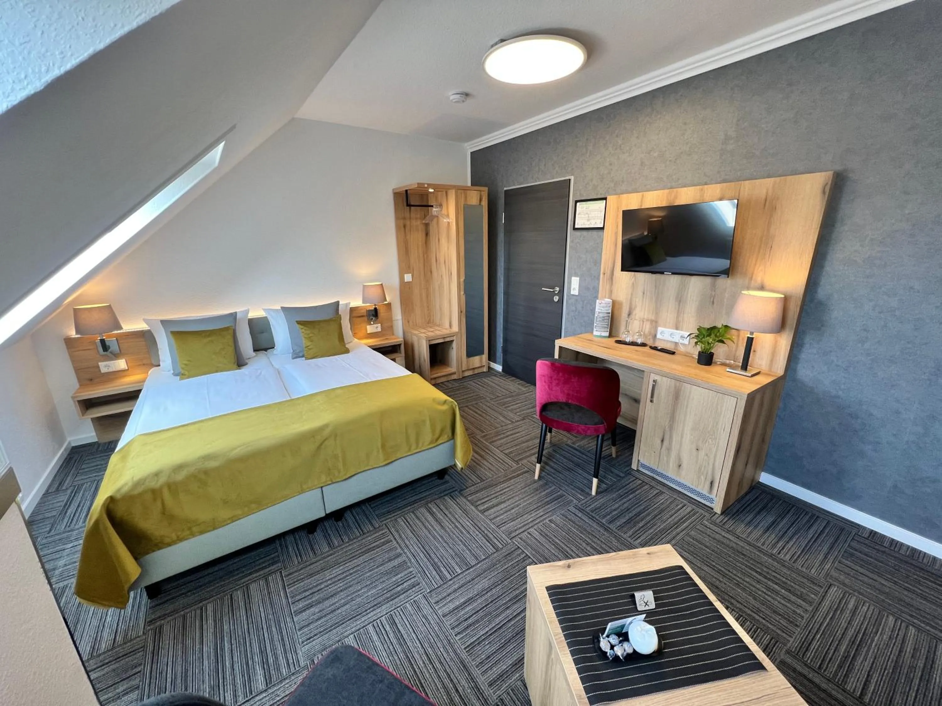 Bed in Hotel Garni am Obsthof Stade - Altes Land