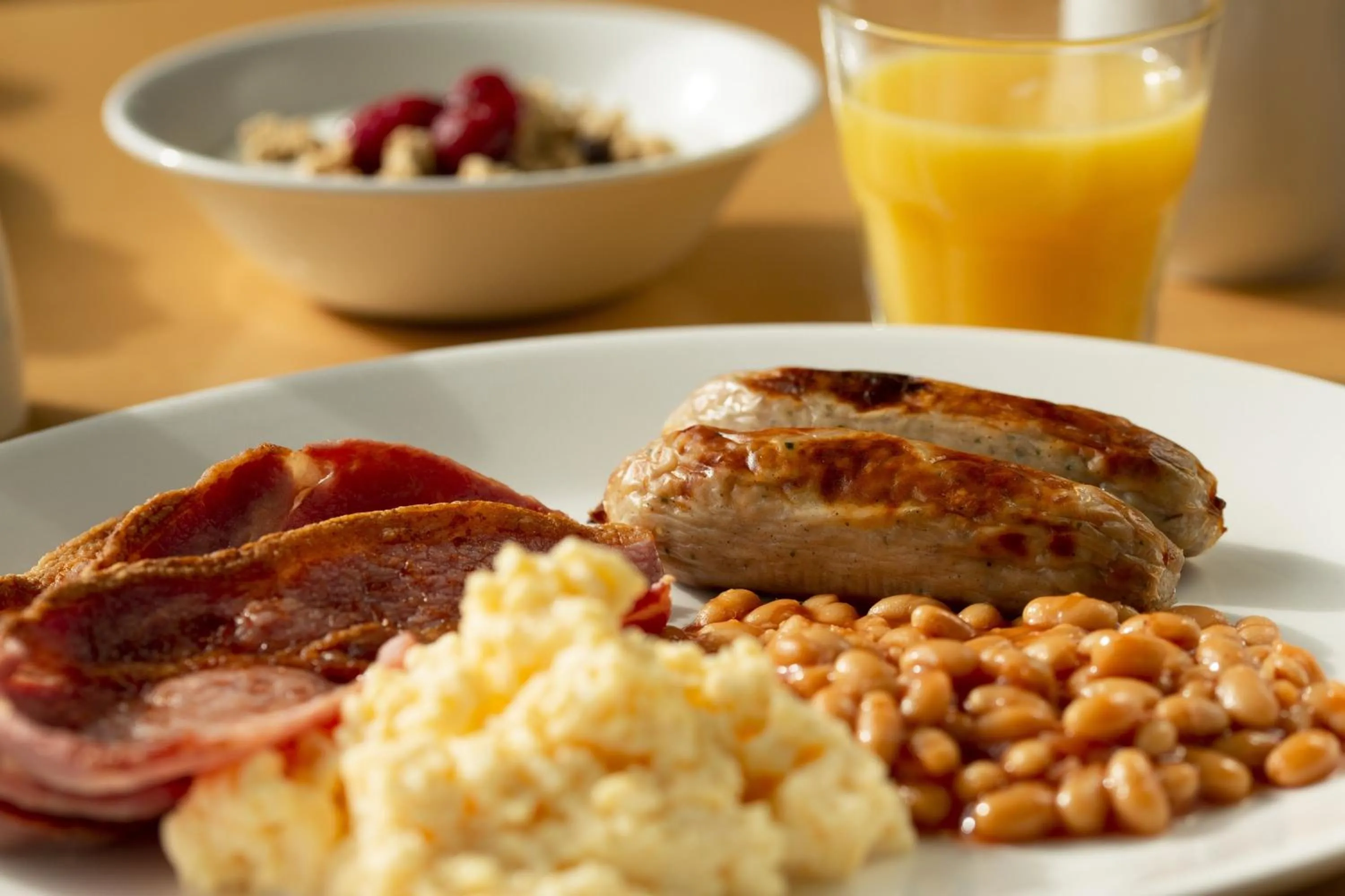 Breakfast in Holiday Inn Express Southampton - M27, J7 by IHG