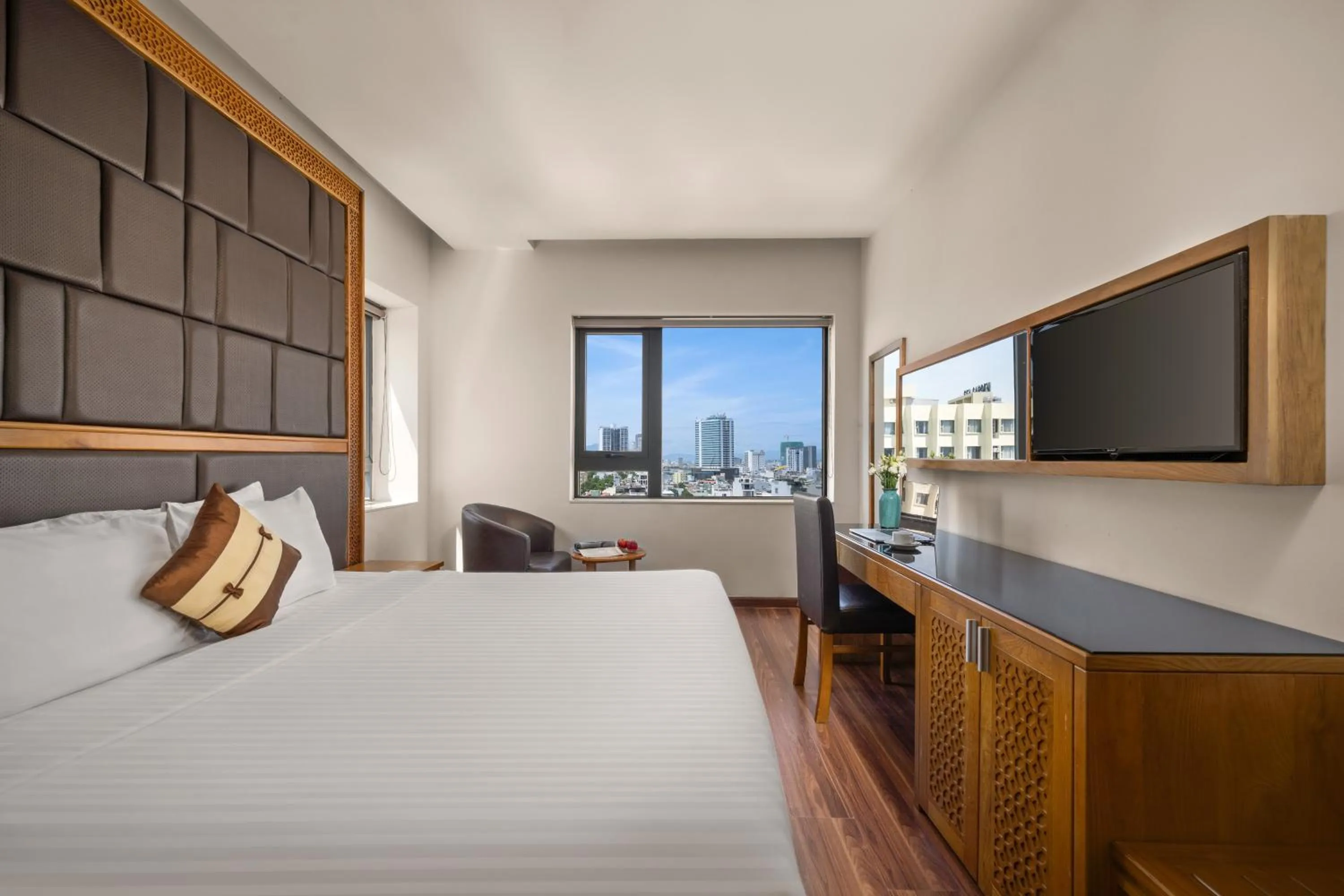 Photo of the whole room, Bed in Bliss Luxury Hotel