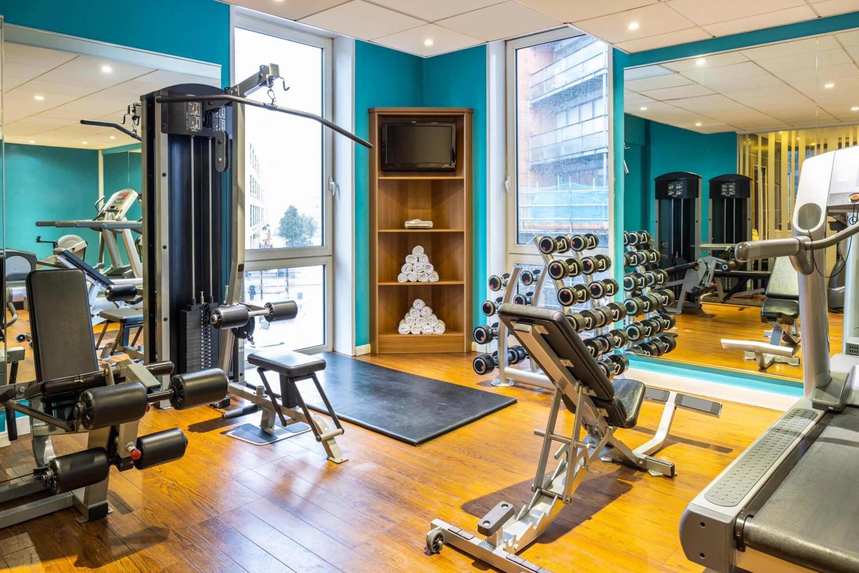 Fitness centre/facilities in Novotel Leeds Centre
