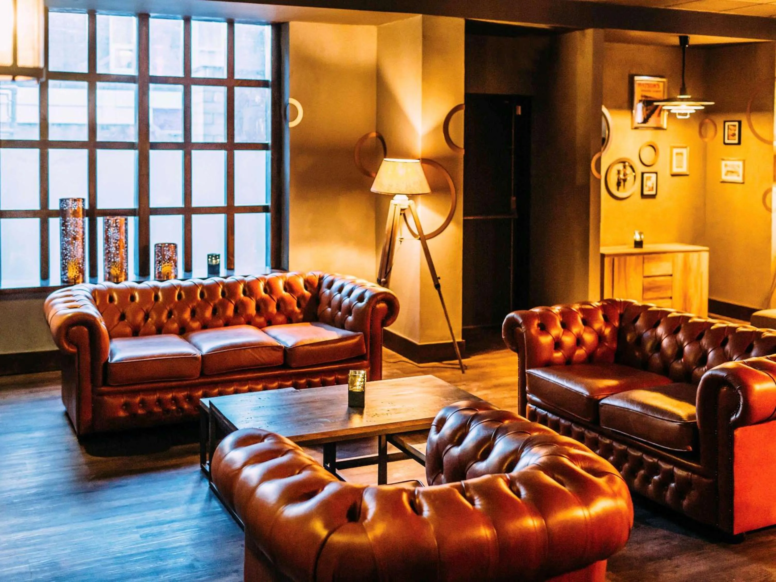 Restaurant/places to eat in Novotel Leeds Centre