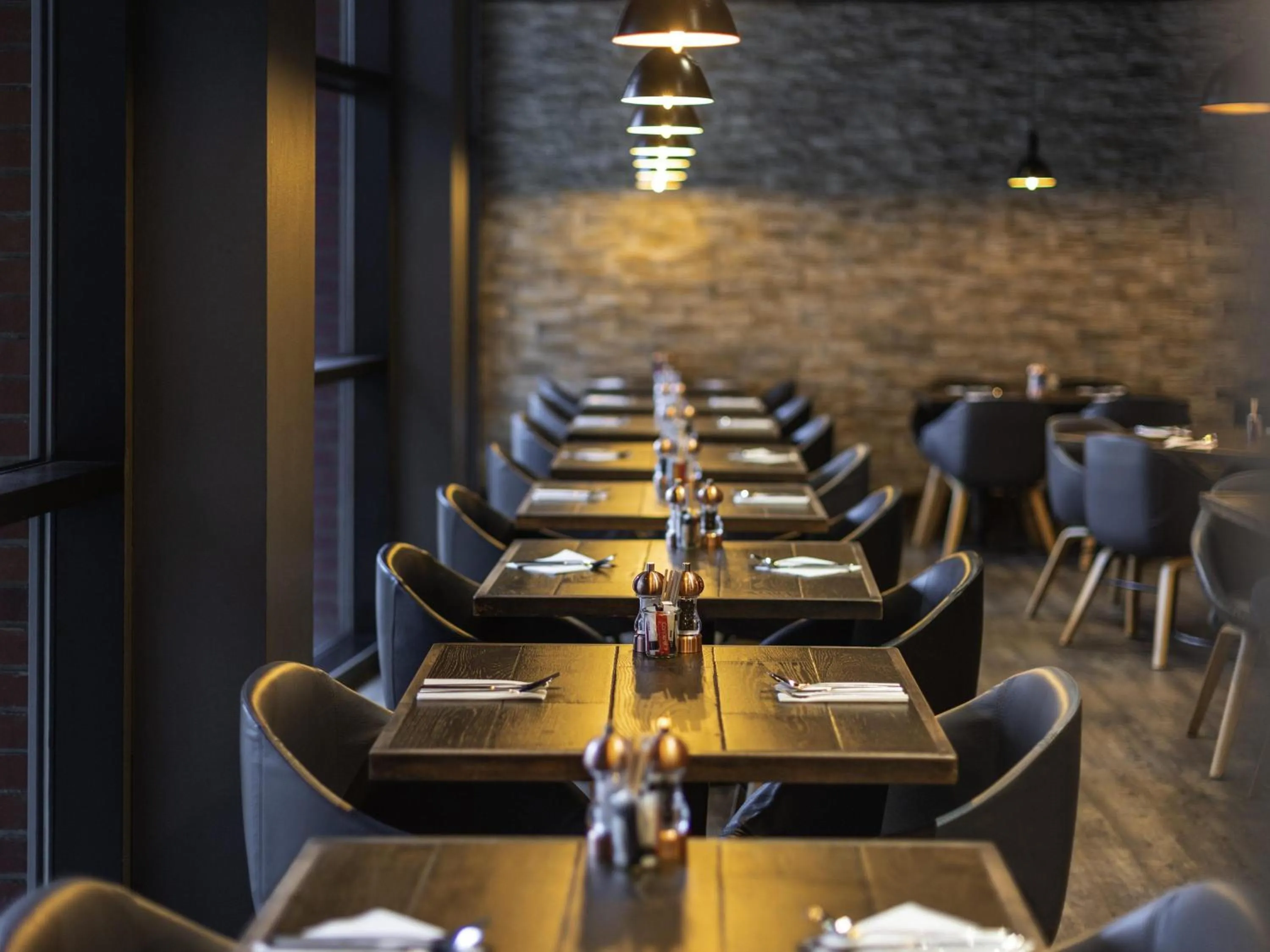 Restaurant/places to eat in Novotel Leeds Centre