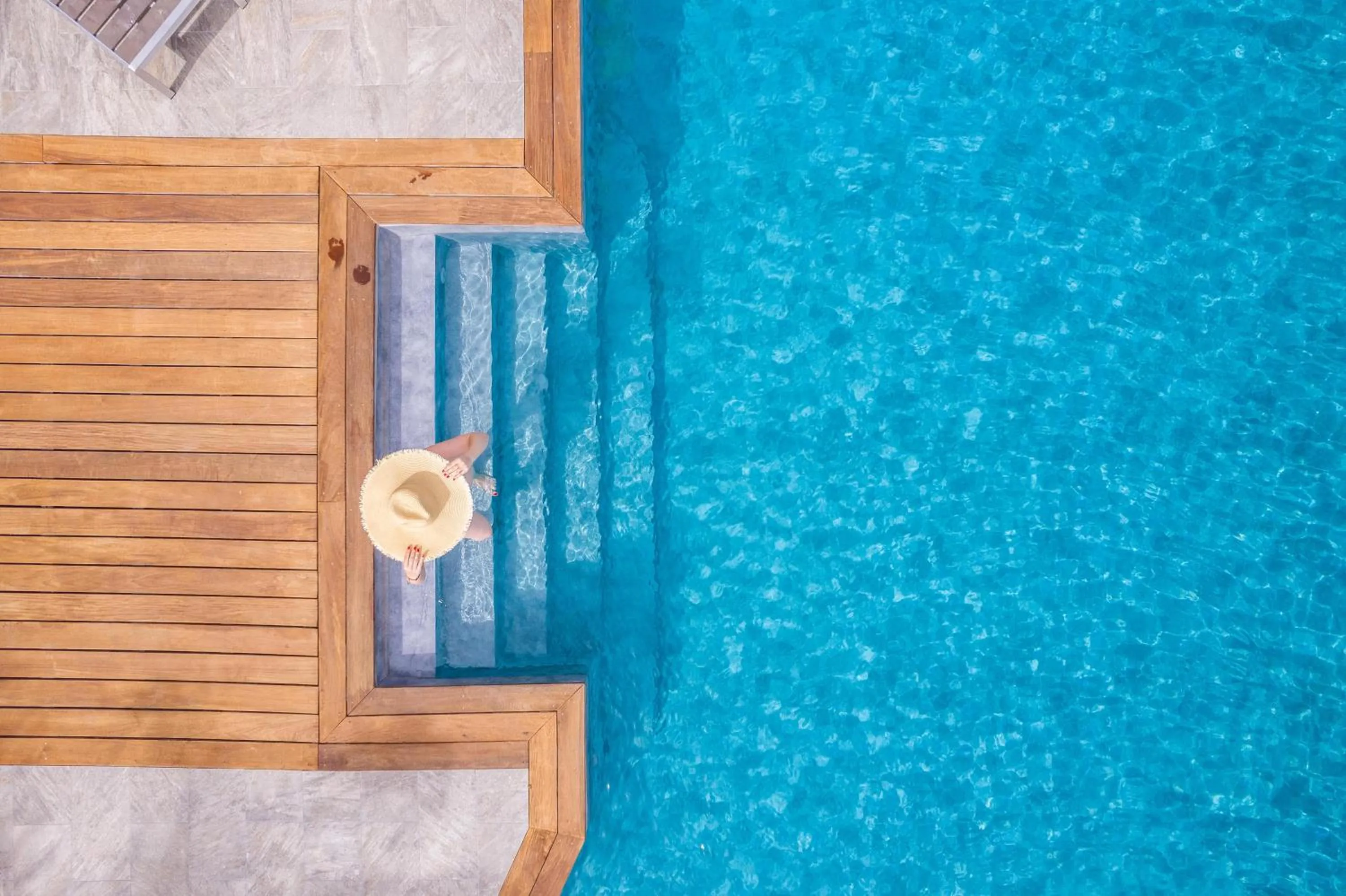 Swimming pool in Les Alizés Résidence & Spa