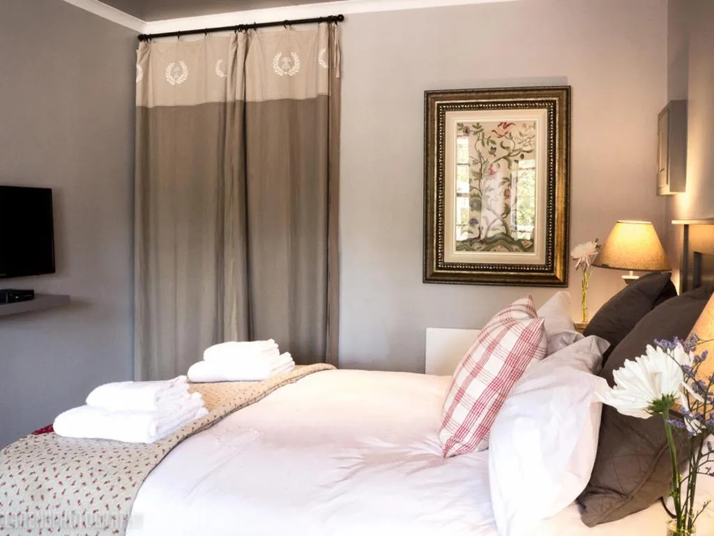 Bed in Highland Quarters