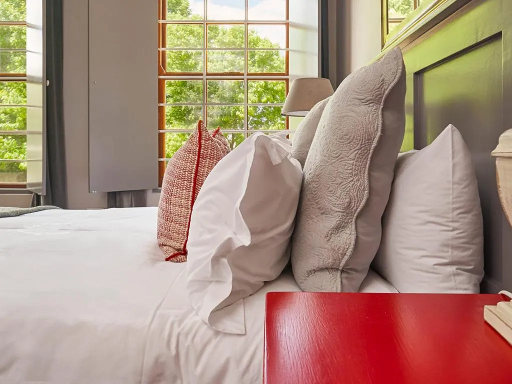 Bed in Highland Quarters