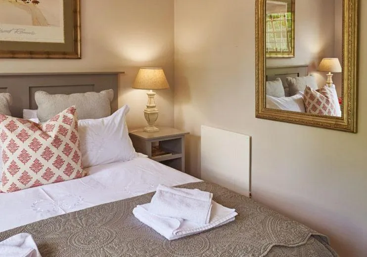 internet, Bed in Highland Quarters