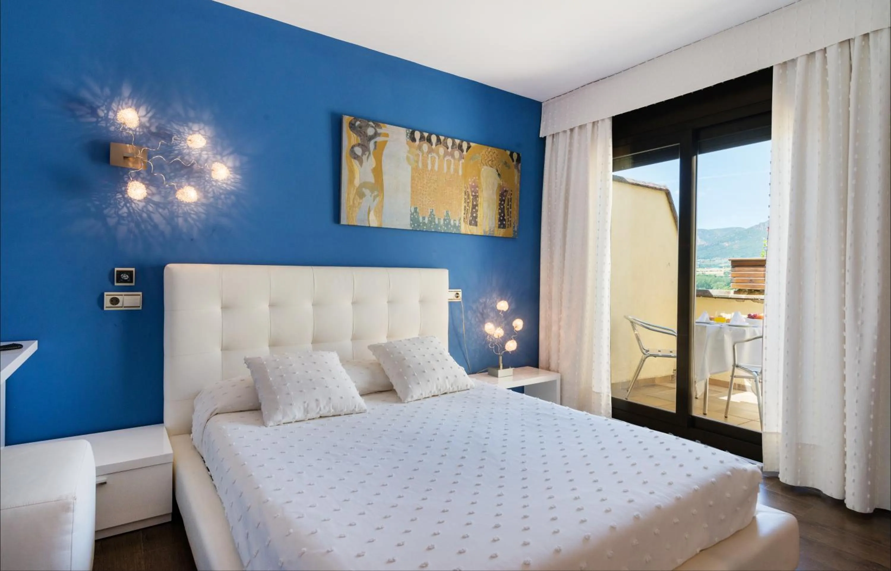 Bed in Hotel Restaurant Cal Petit