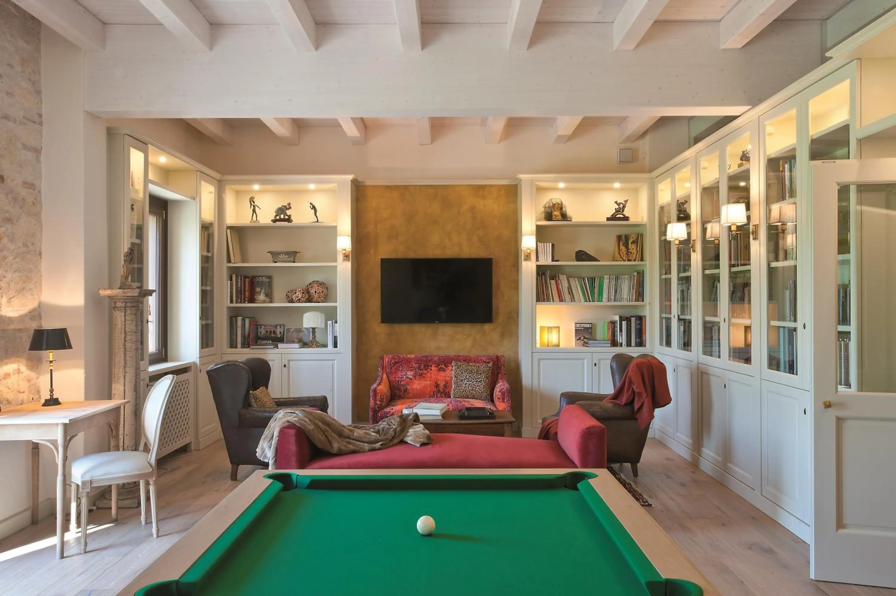 Billiard in La Barchessa di Villa Pisani