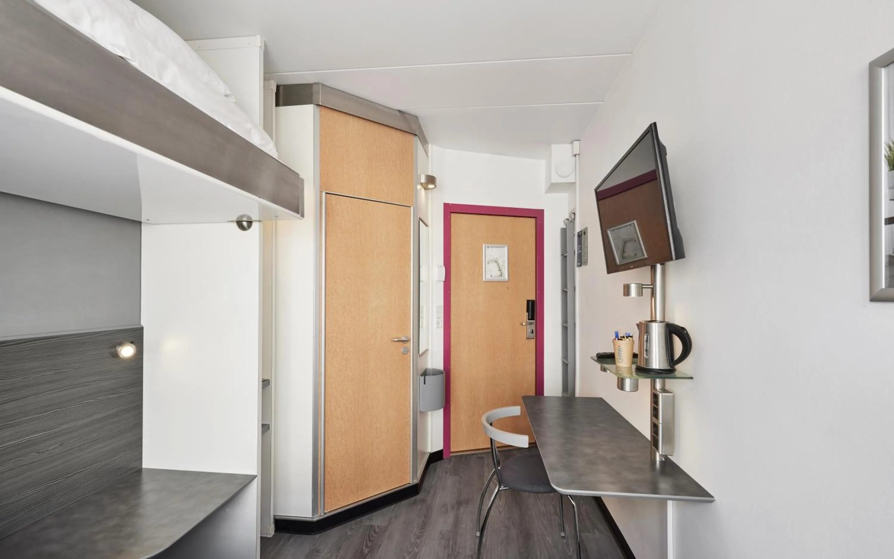 TV and multimedia in Cabinn City