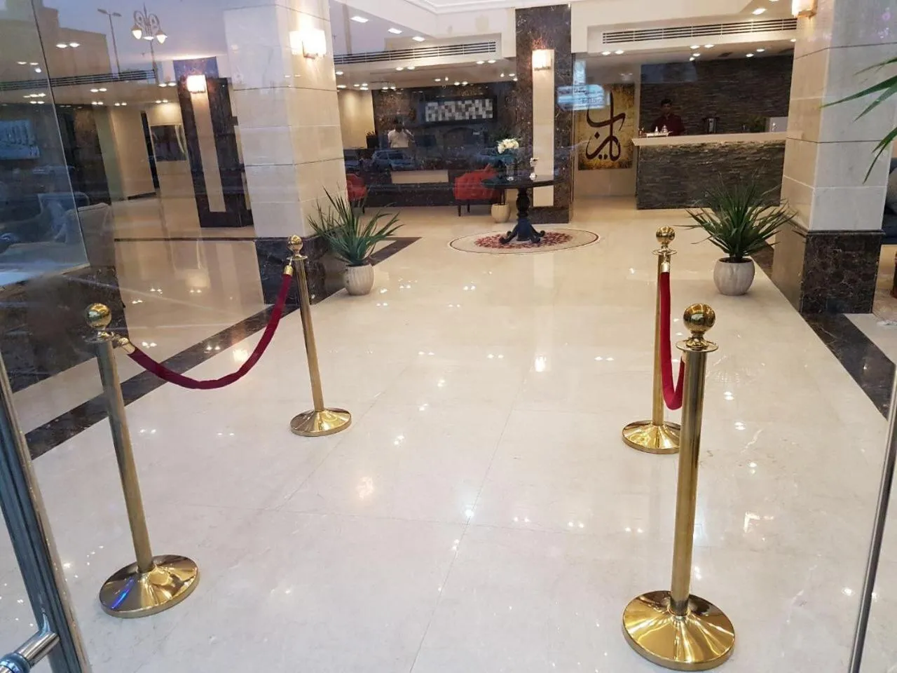 Lobby or reception in Remaz Suites Hotel
