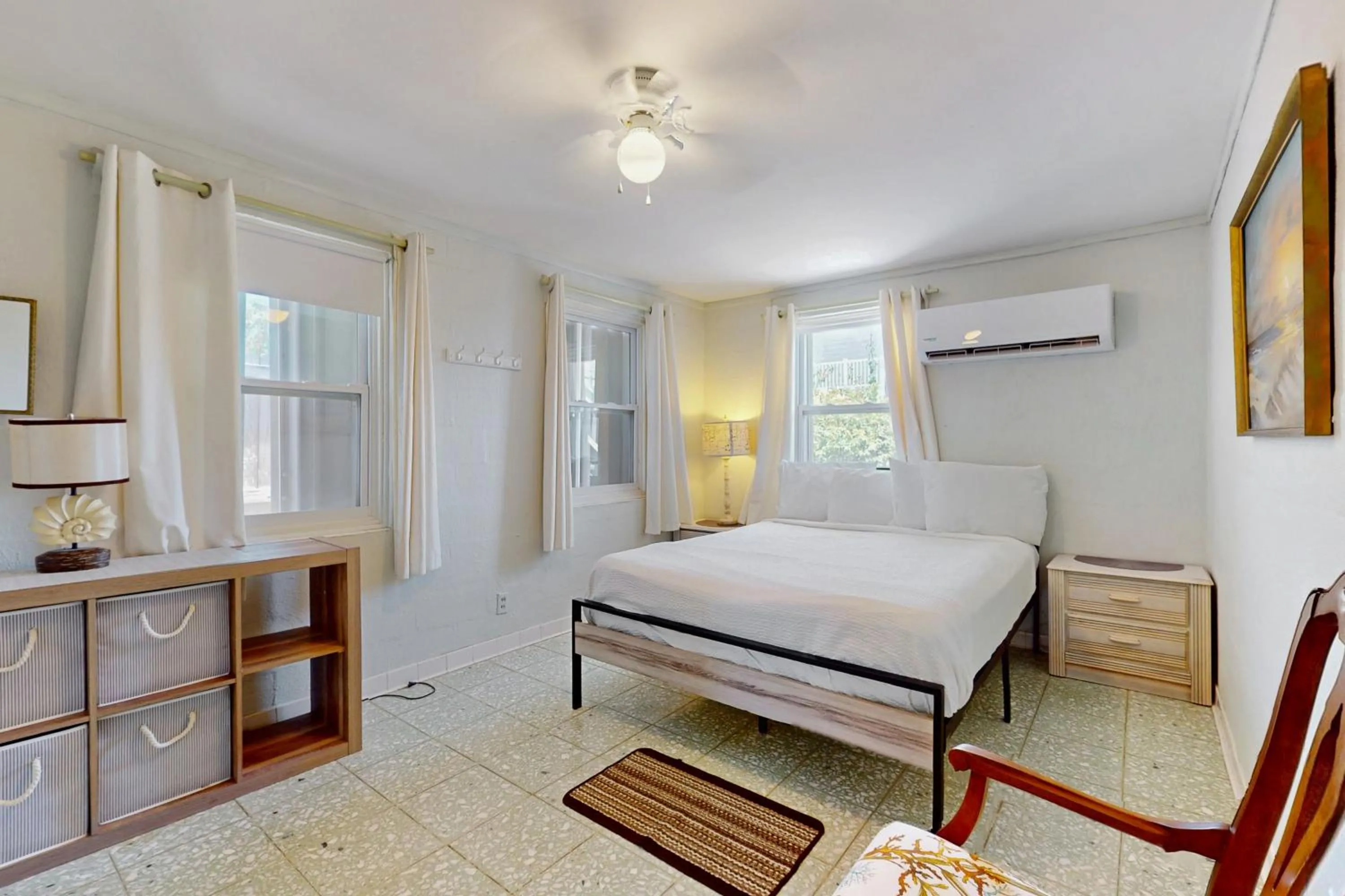 Bed in The Kent House