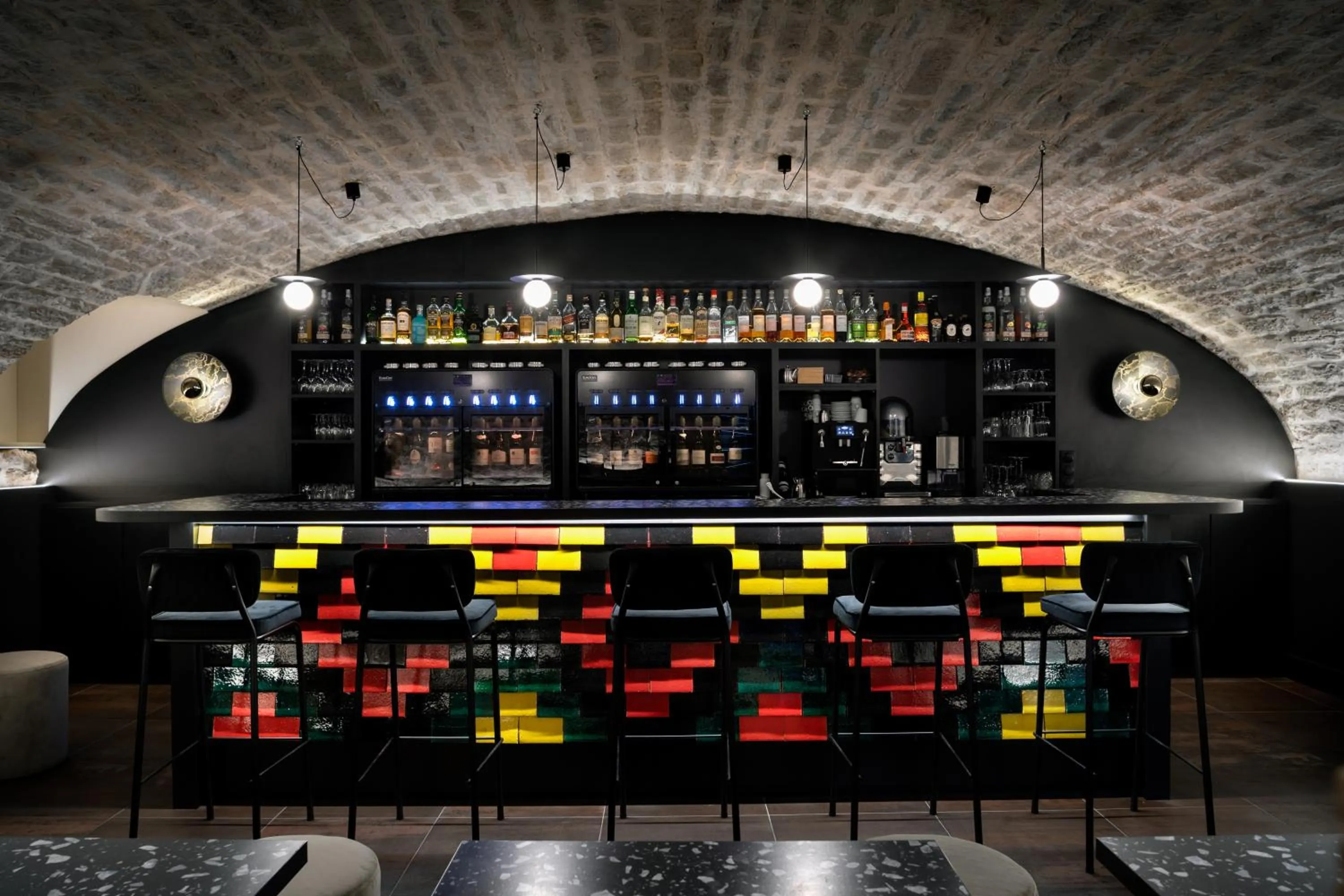 Lounge or bar in Logis Hotel Darcy Dijon Centre