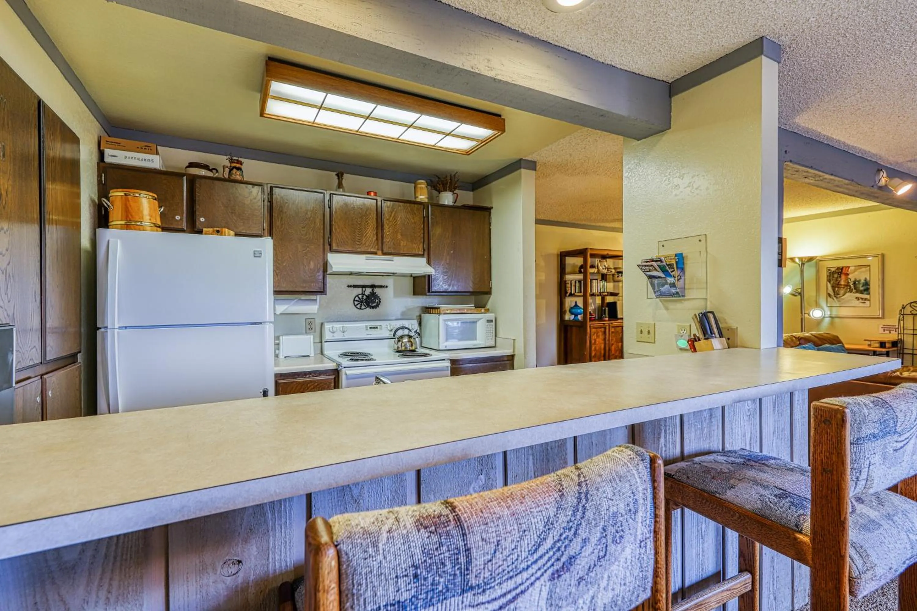 Mammoth Ski & Racquet 124