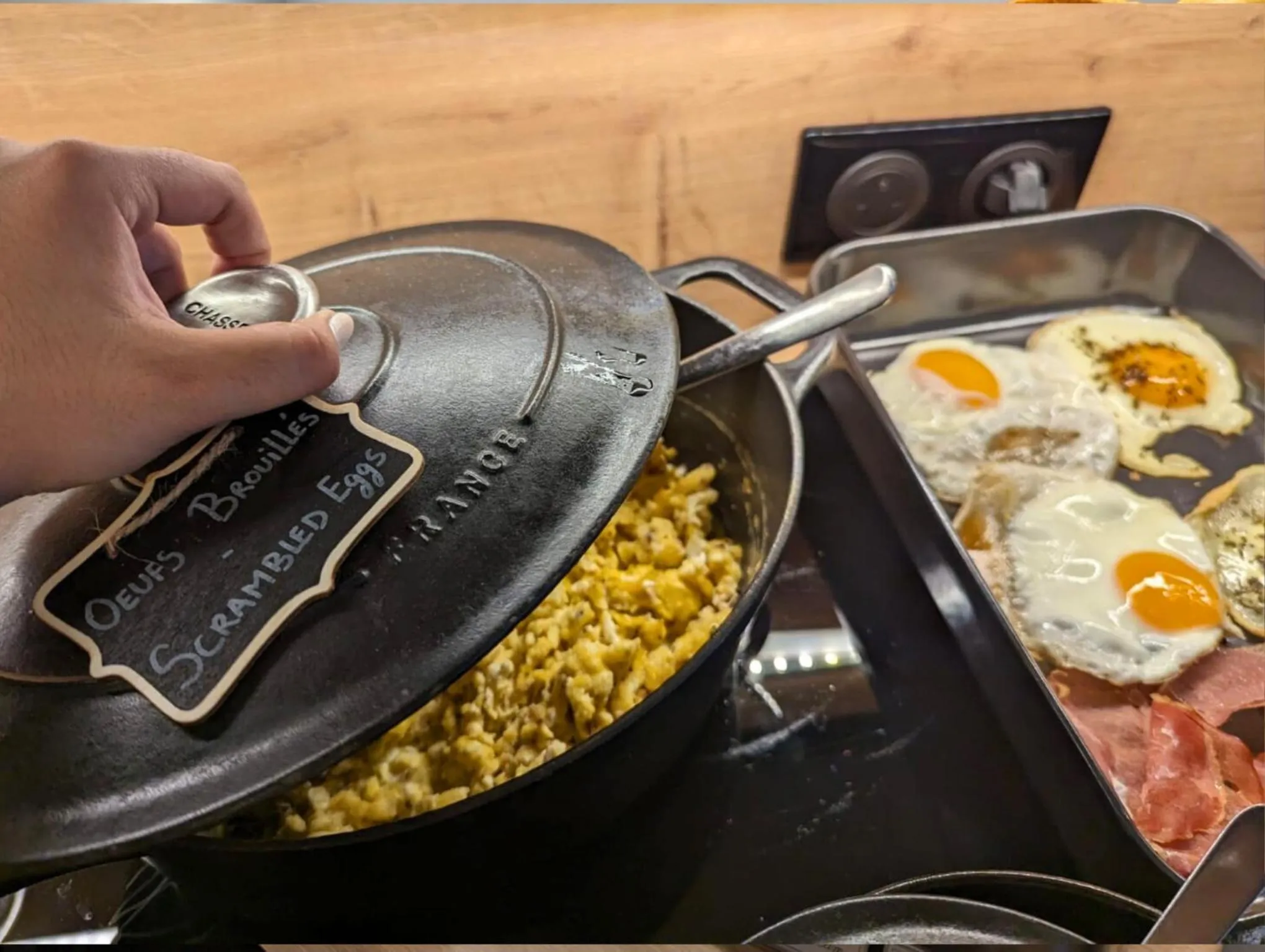 Breakfast in Best Western Hotel Le Montparnasse