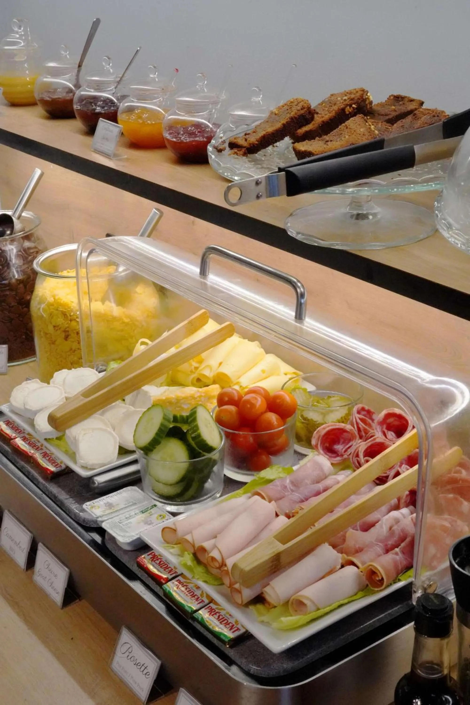 Breakfast in Best Western Hotel Le Montparnasse