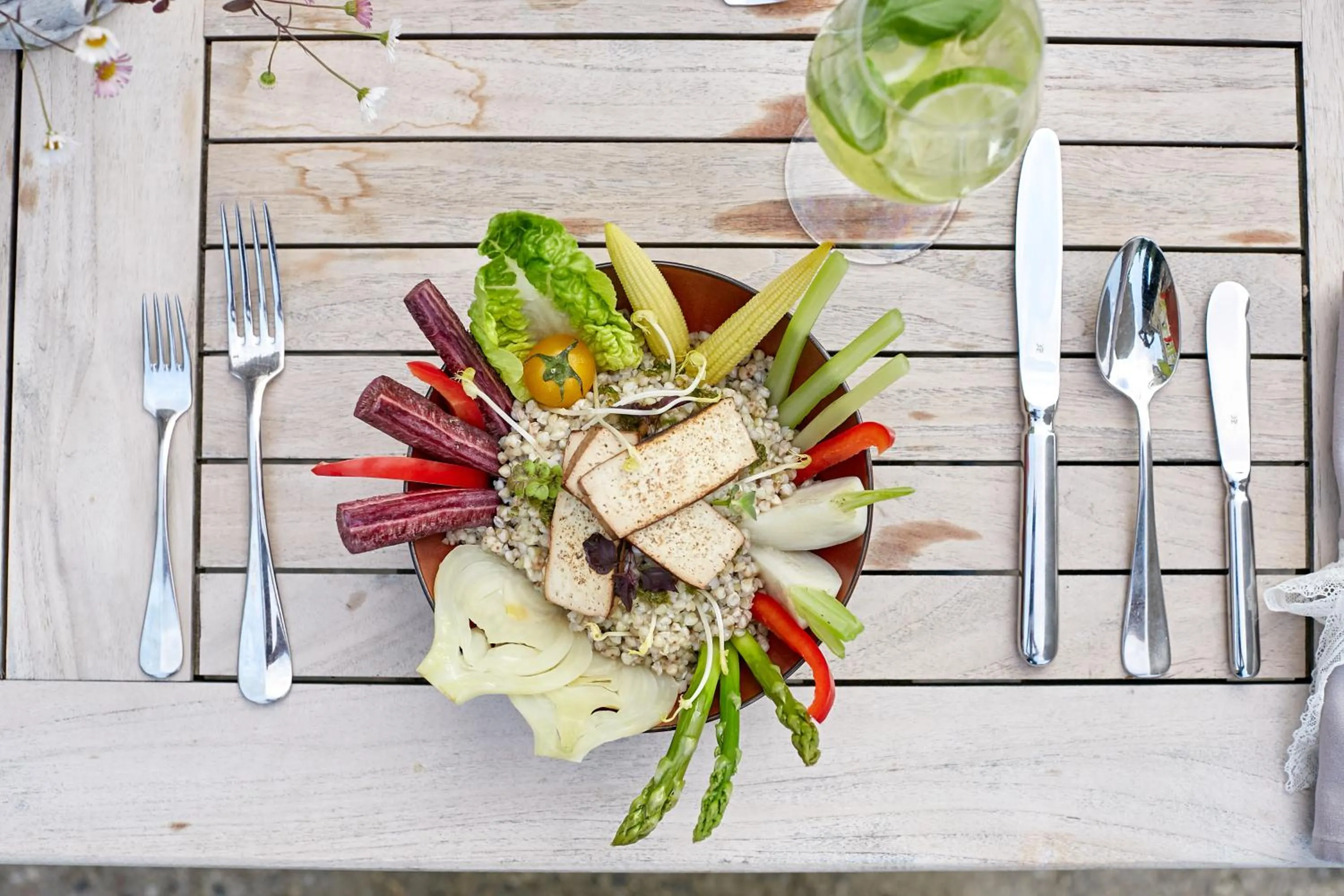 Restaurant/places to eat in Schloss Kaarz mit Park