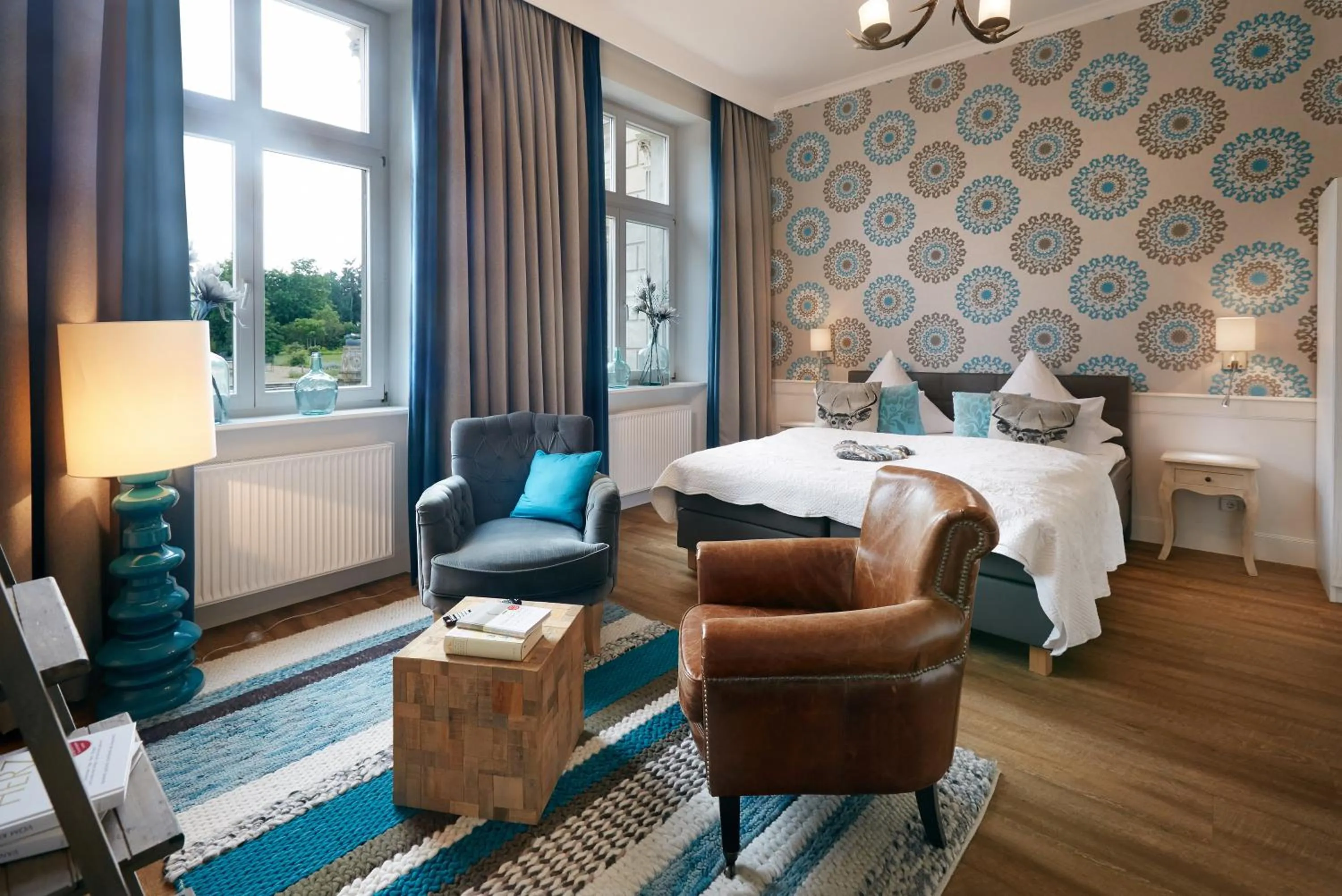 Photo of the whole room, Bed in Schloss Kaarz mit Park