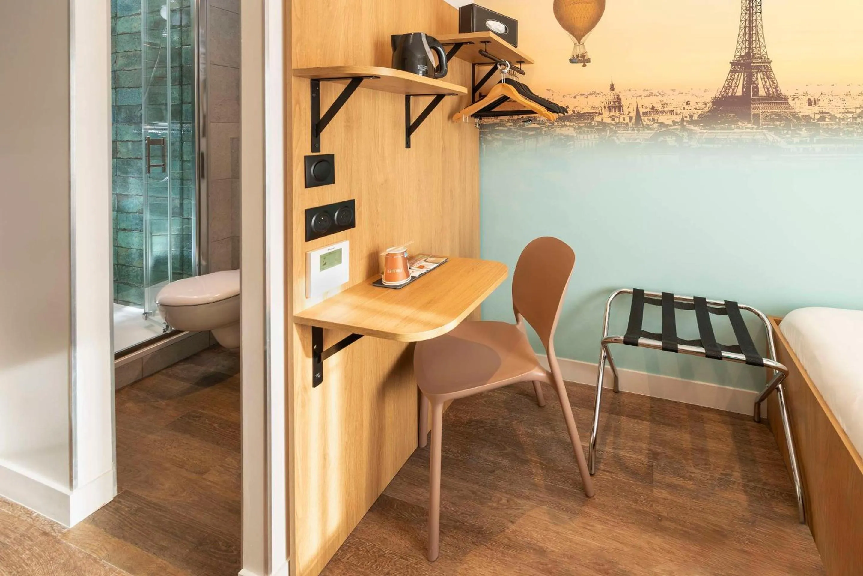 Bathroom in Hotel Apolonia Paris Mouffetard, Sure Hotel Collection by Best Western