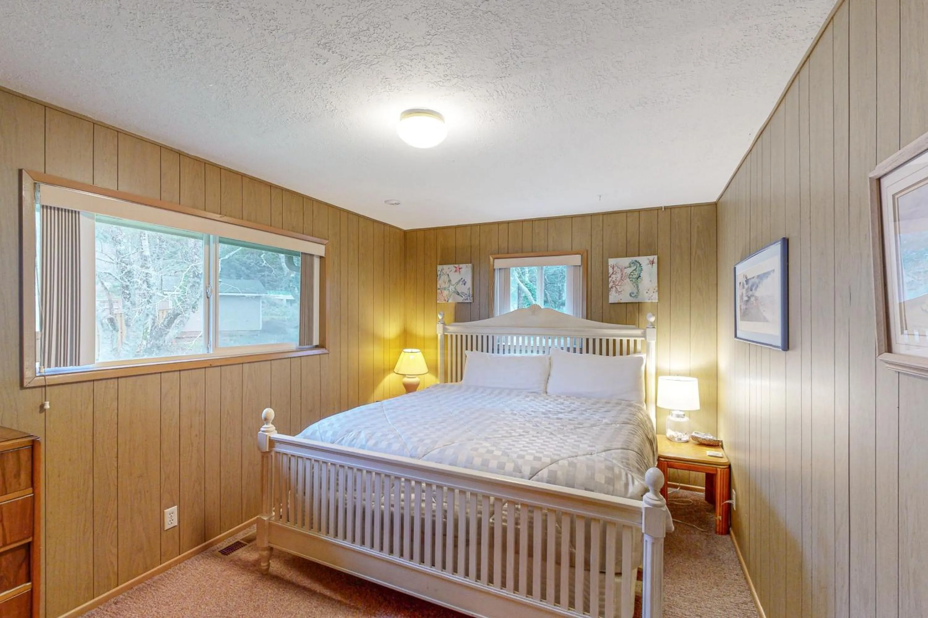 Bed in Tolovana Treasure