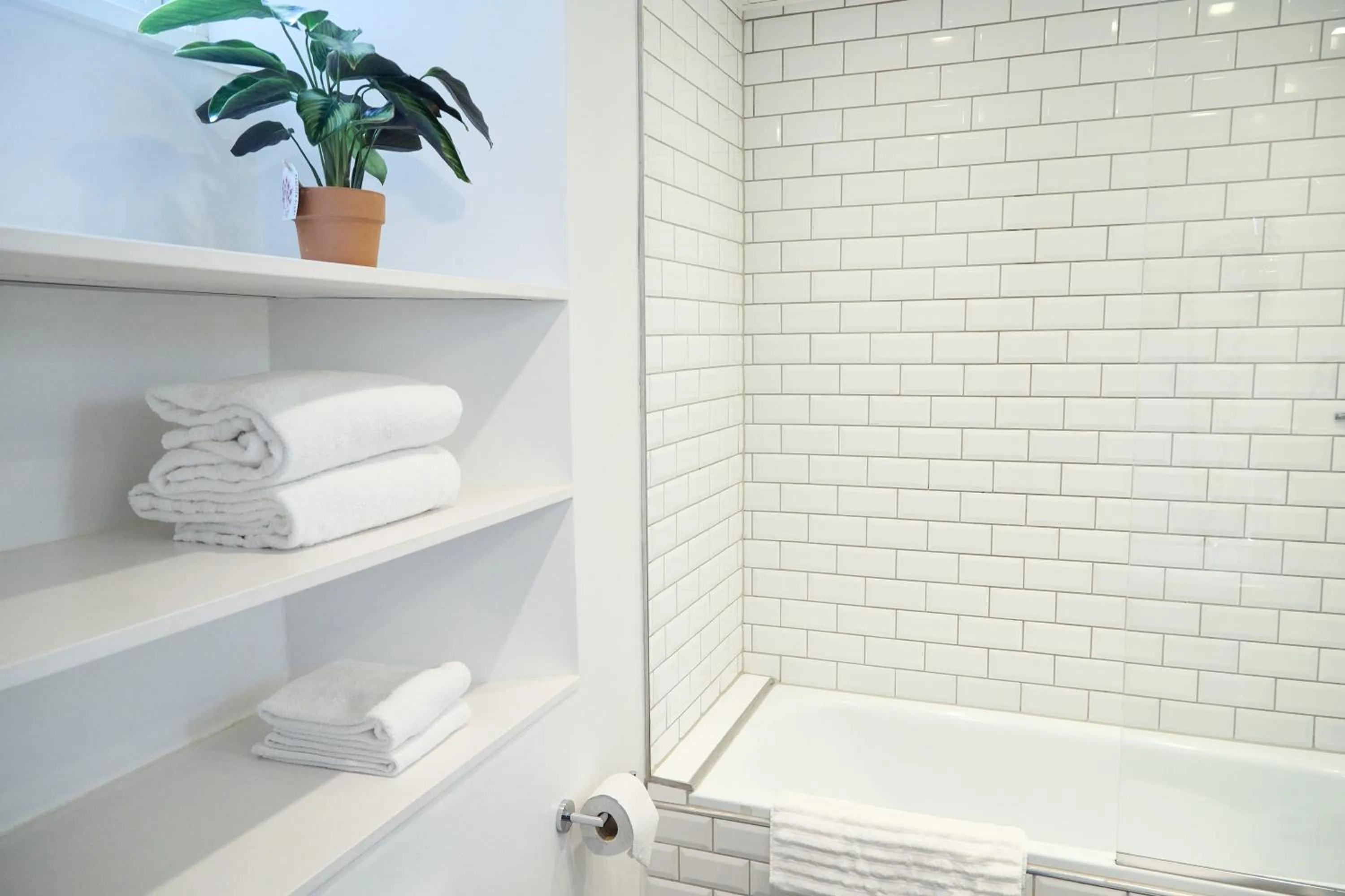 Bath in Andersen Boutique Hotel