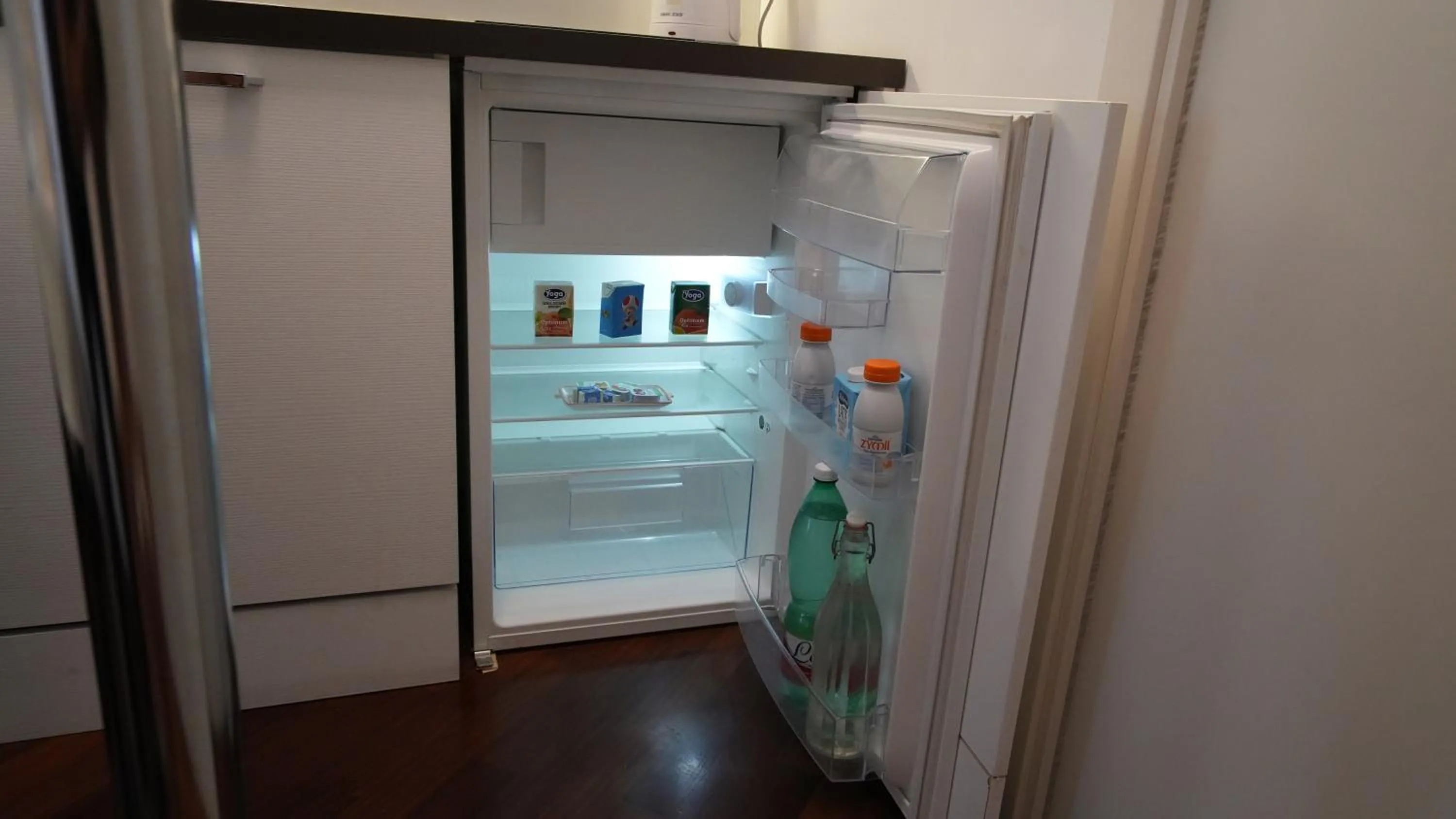 Food in Luca Giordano 142 B&B