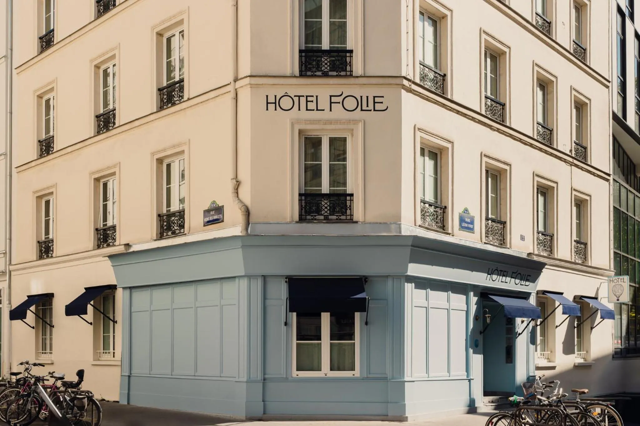 Property building in Hôtel Folie - Orso Hotels