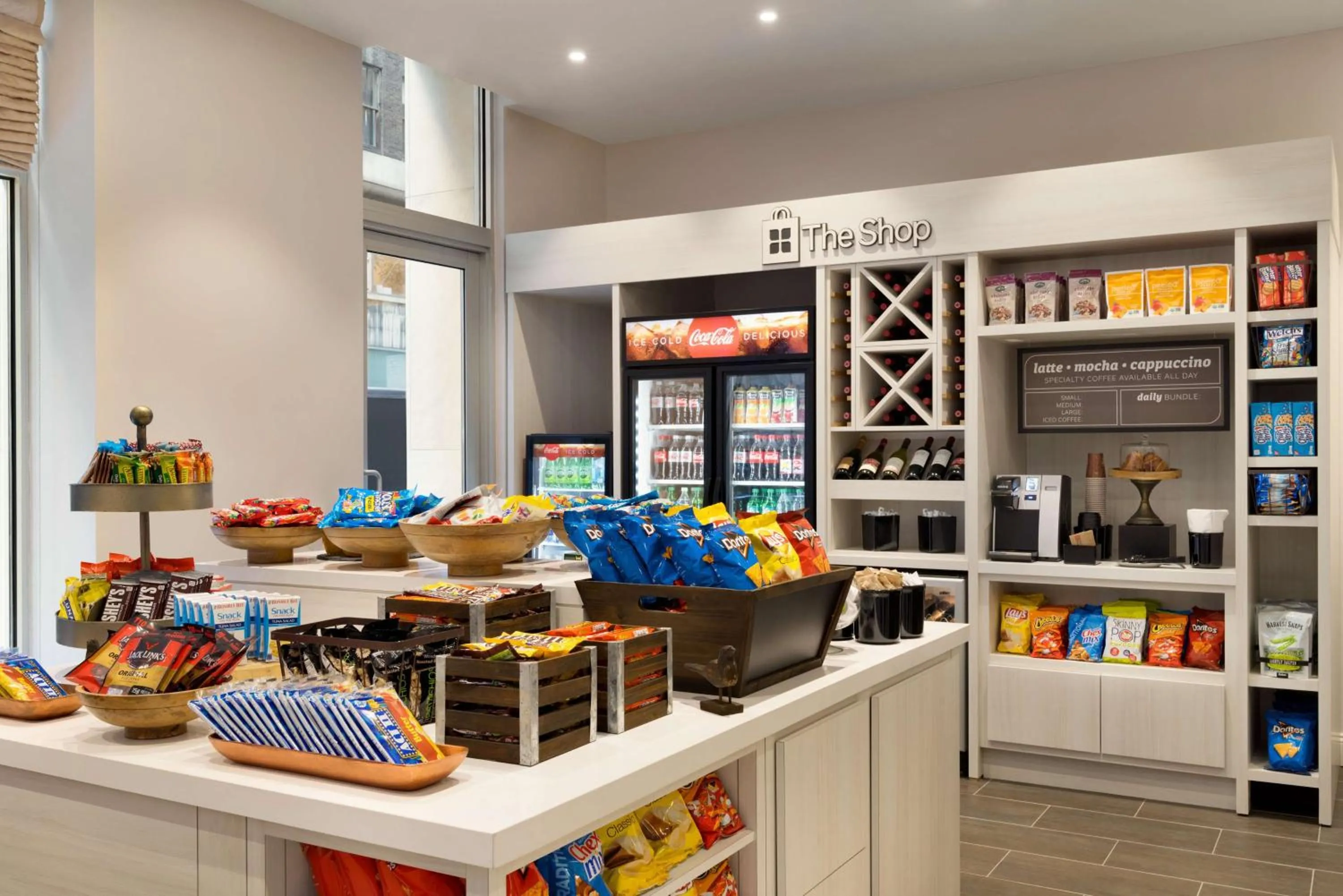 Restaurant/places to eat in Hilton Garden Inn New York Times Square South