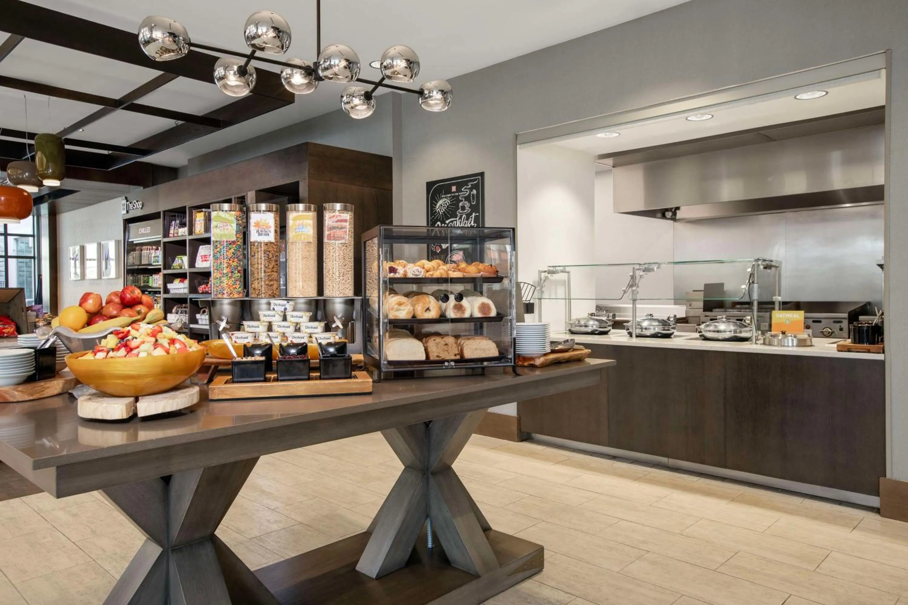 Breakfast in Hilton Garden Inn Phoenix-Tempe University Research Park, Az