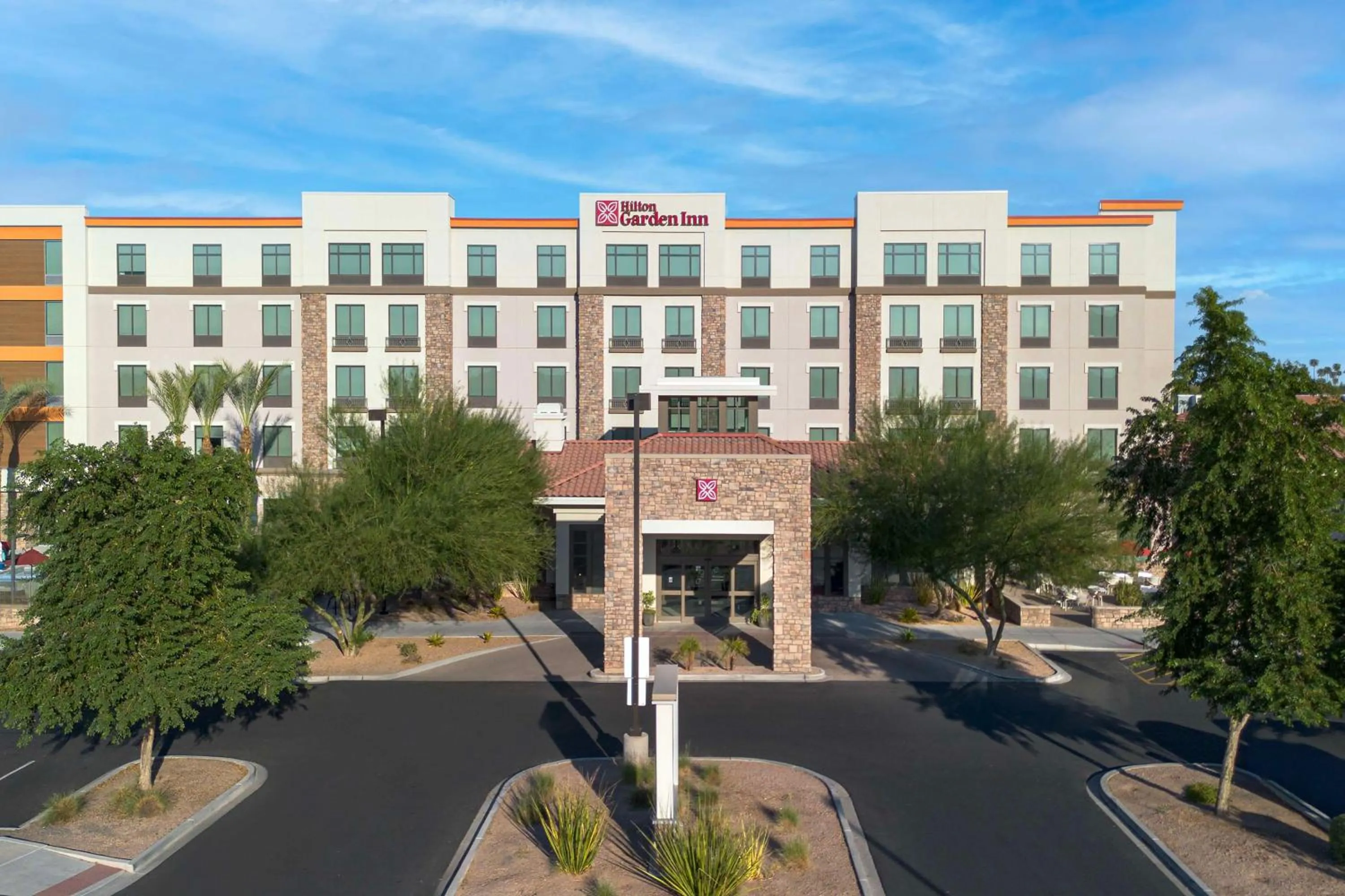Property building in Hilton Garden Inn Phoenix-Tempe University Research Park, Az