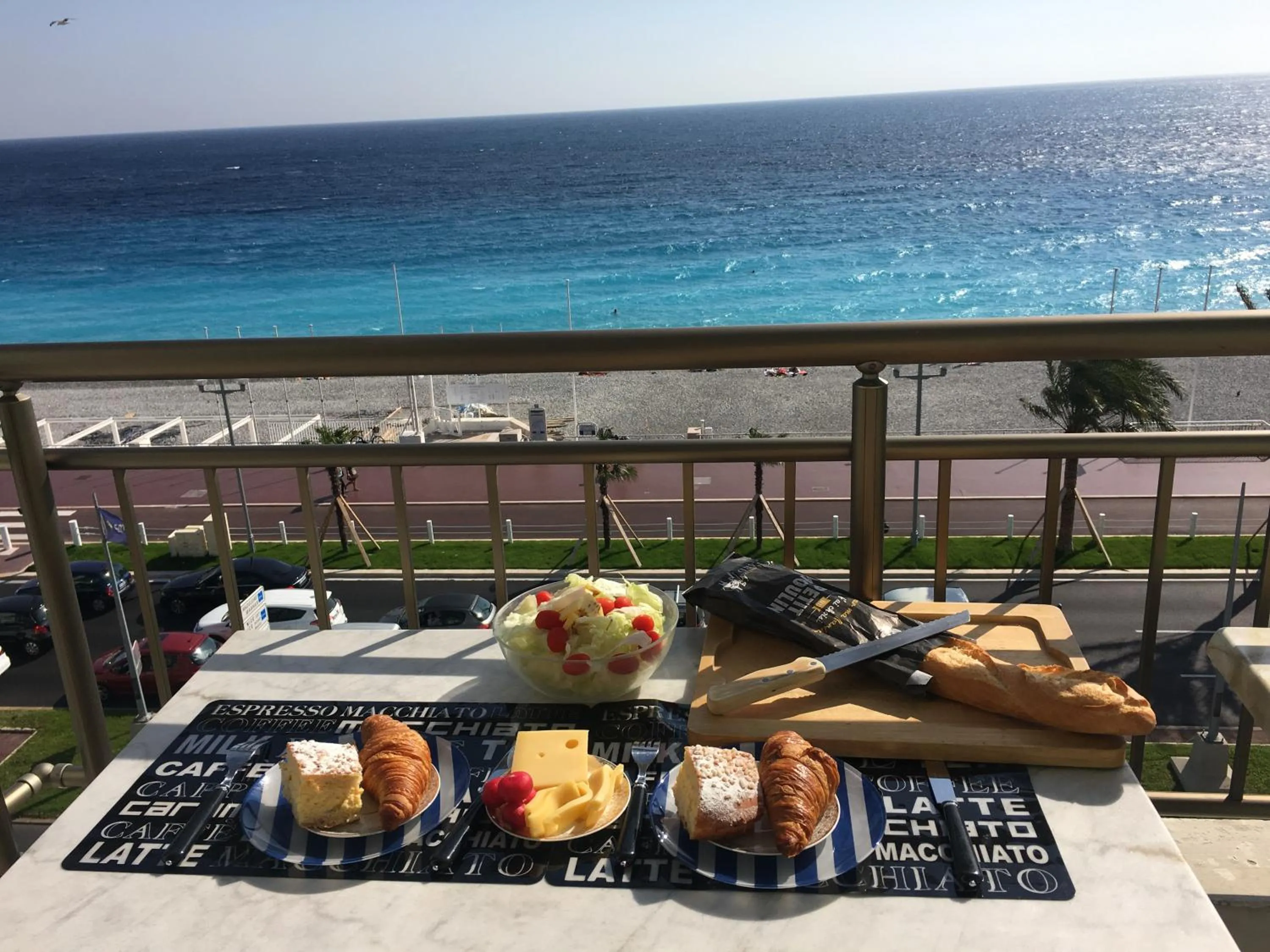 LE MIRAGE, SEA FRONT view, 3 bedrooms, 100m